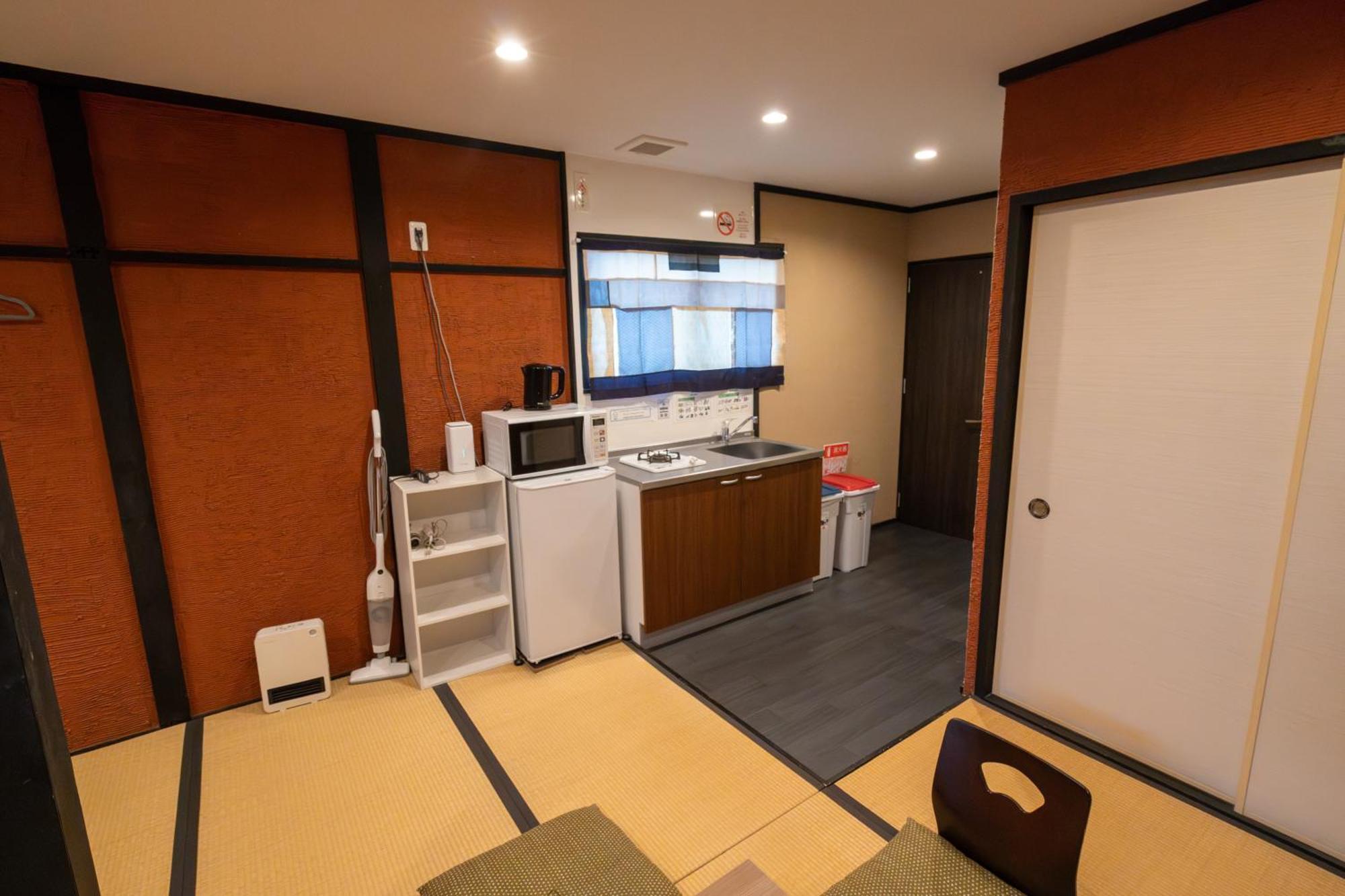 Nakaz Machiya , Umeda Apartment