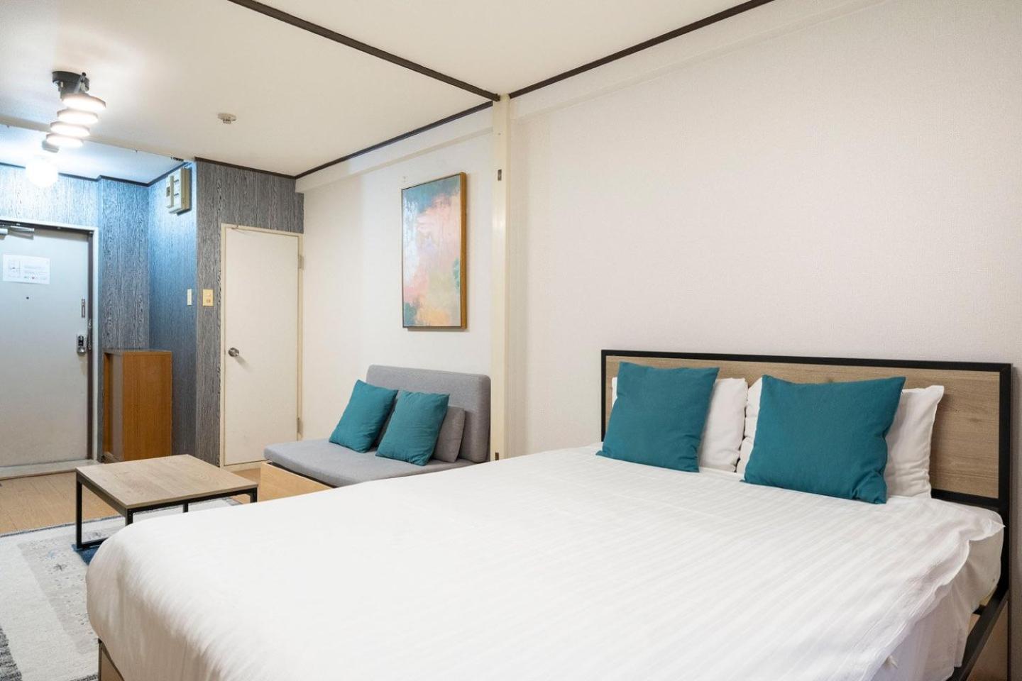 Apartment Raffine Nihonbashi *