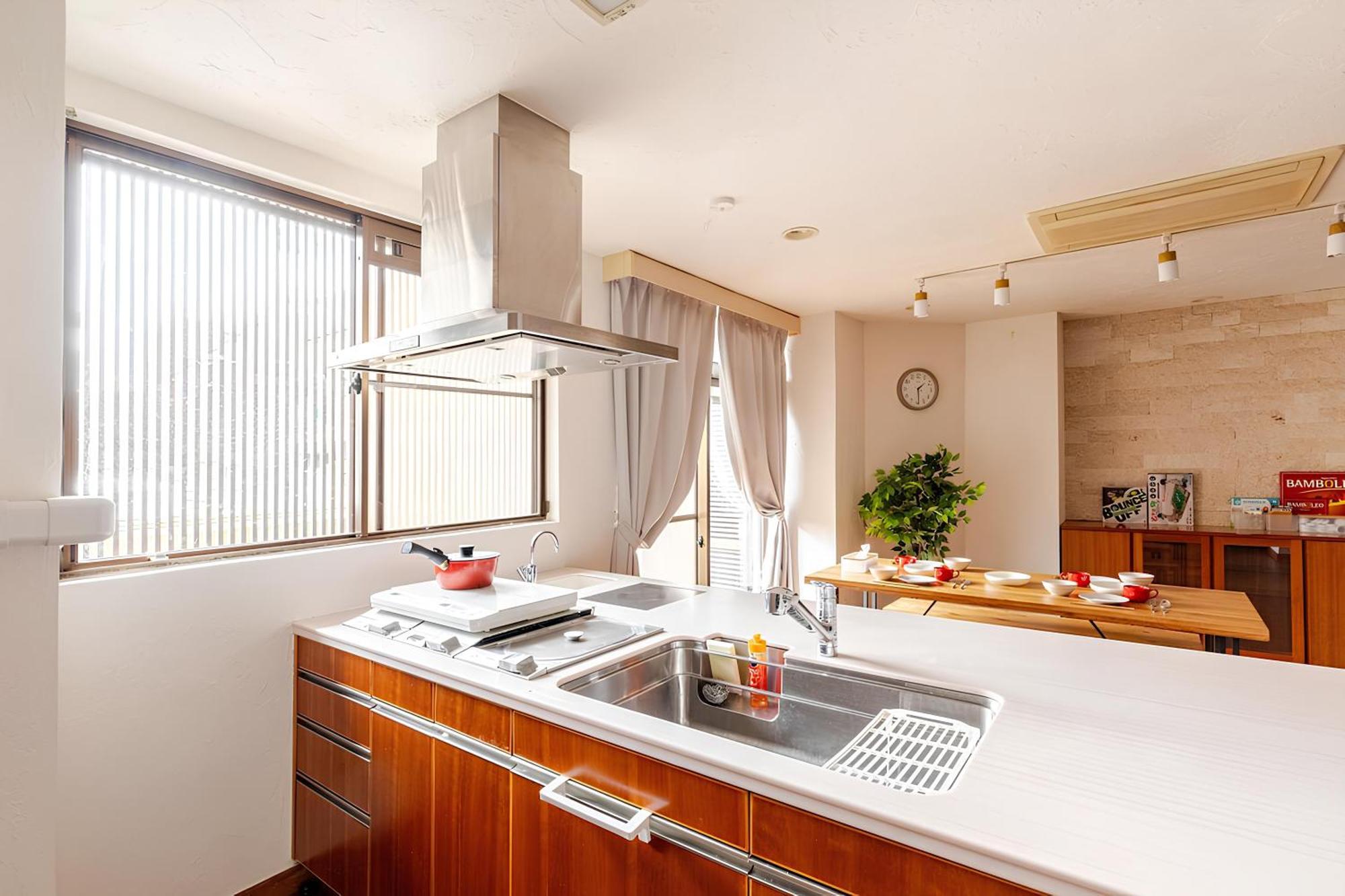 【150㎡over/ジャグジー有】大人数でも快適のプレミアム空間 Apartment *