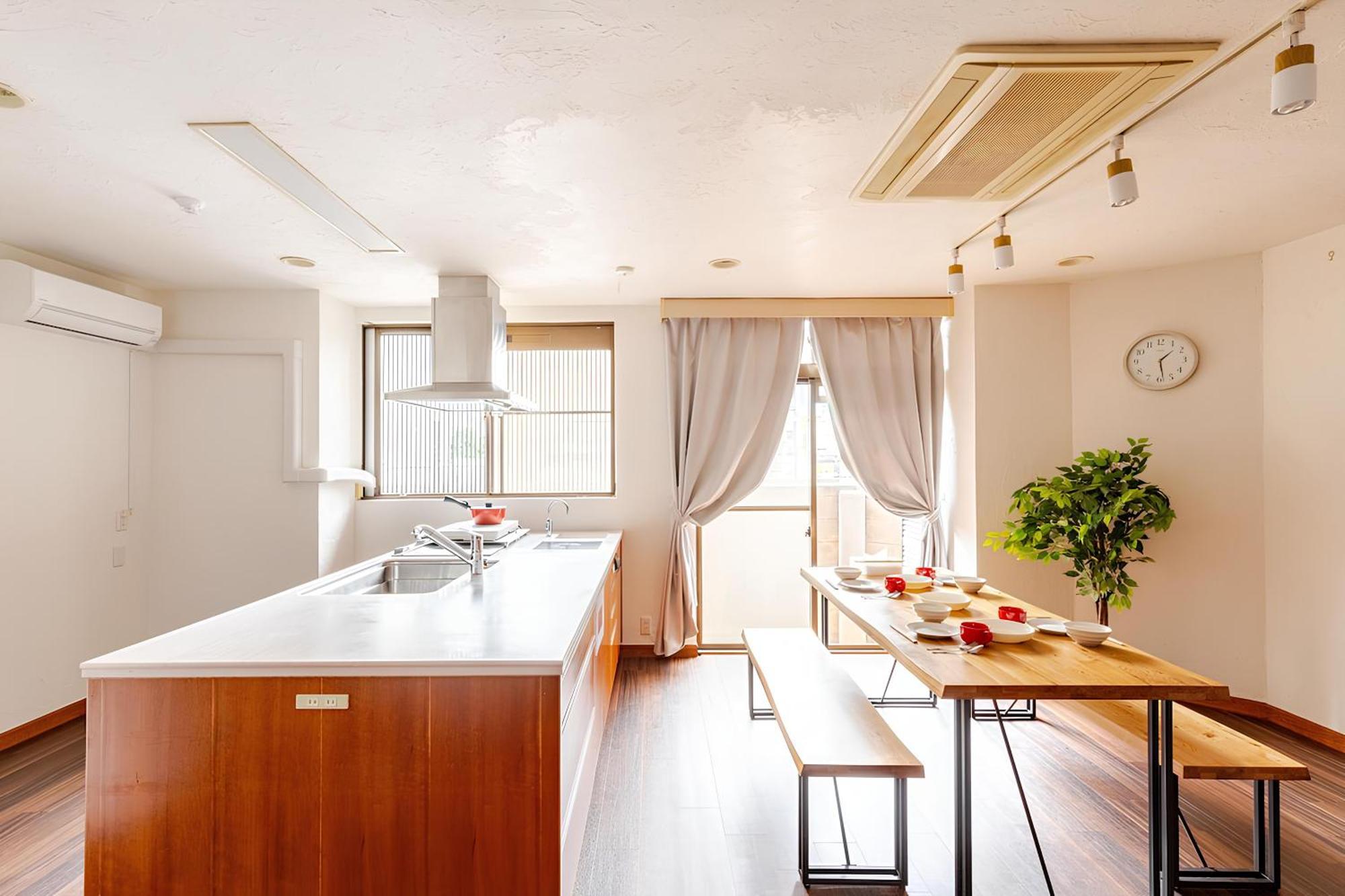 【150㎡over/ジャグジー有】大人数でも快適のプレミアム空間 Apartment *