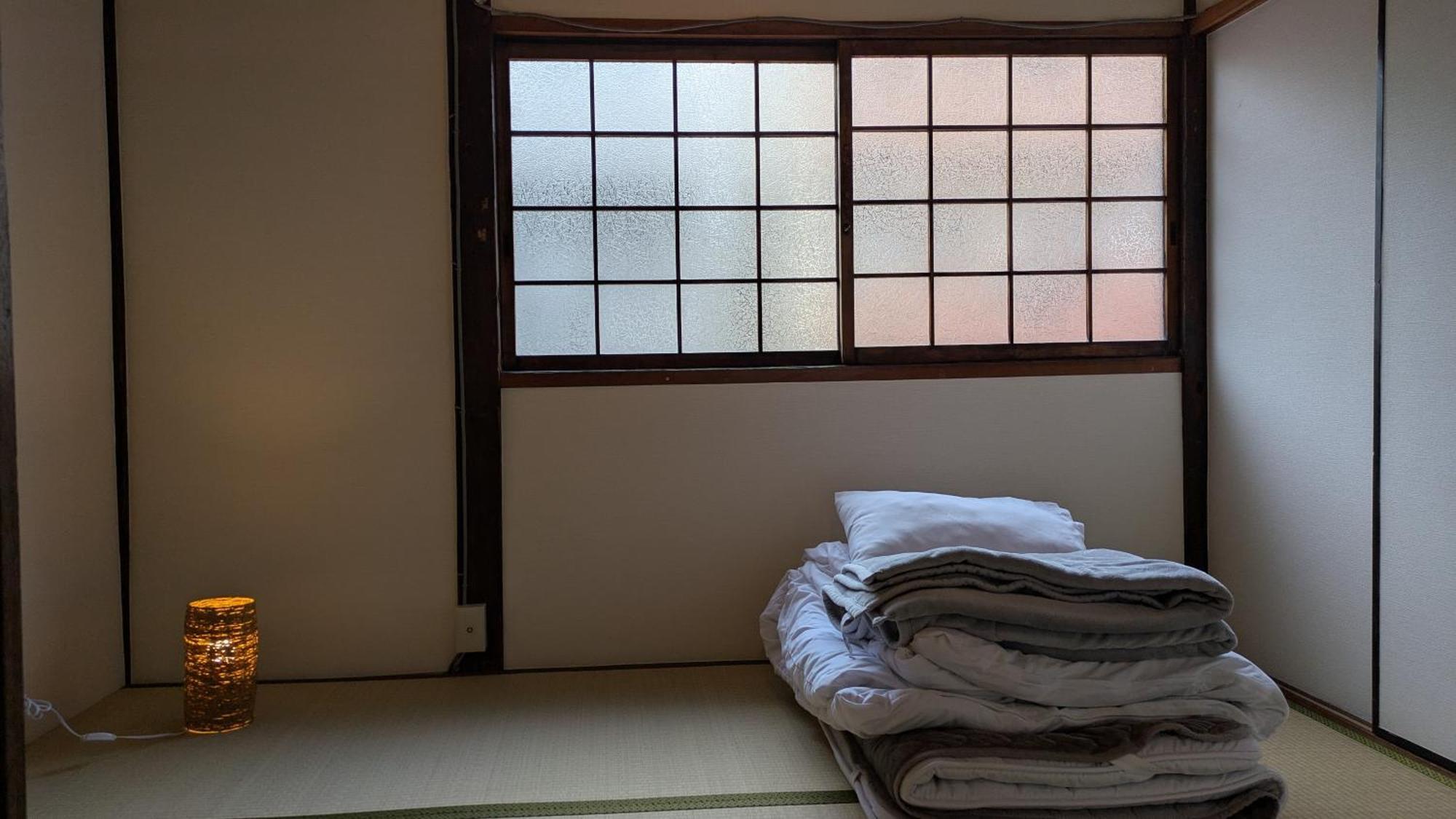 Apartment Umeda Oideya,梅田まで5分,古民家の貸切,最大8名,駅から徒歩5分 Osaka