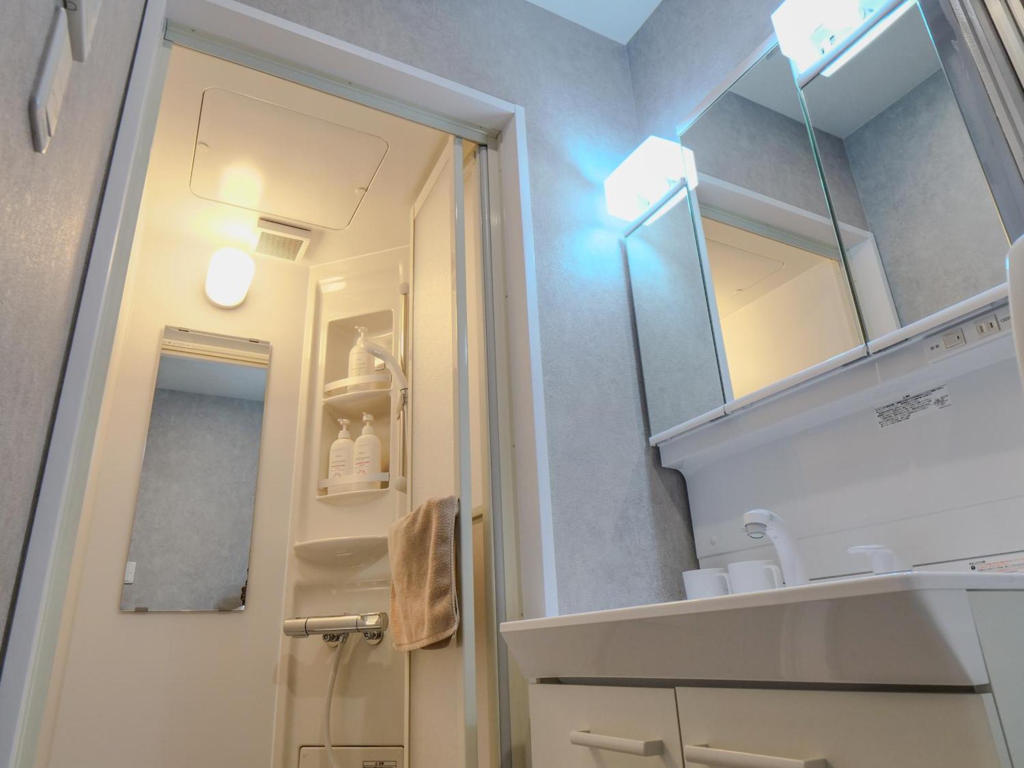 Te House Osaka-tennoji * Osaka