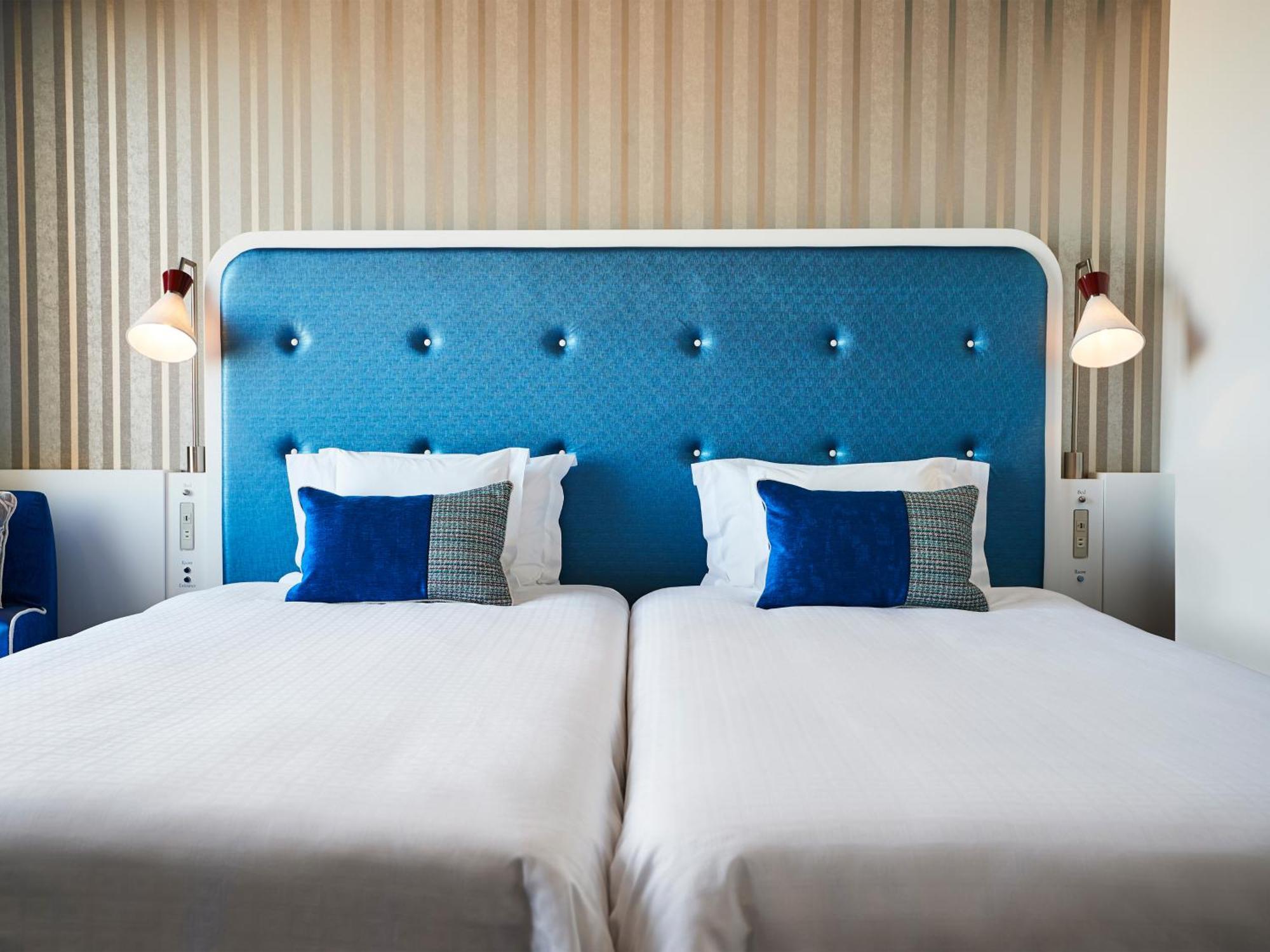 Hotel Universal Port