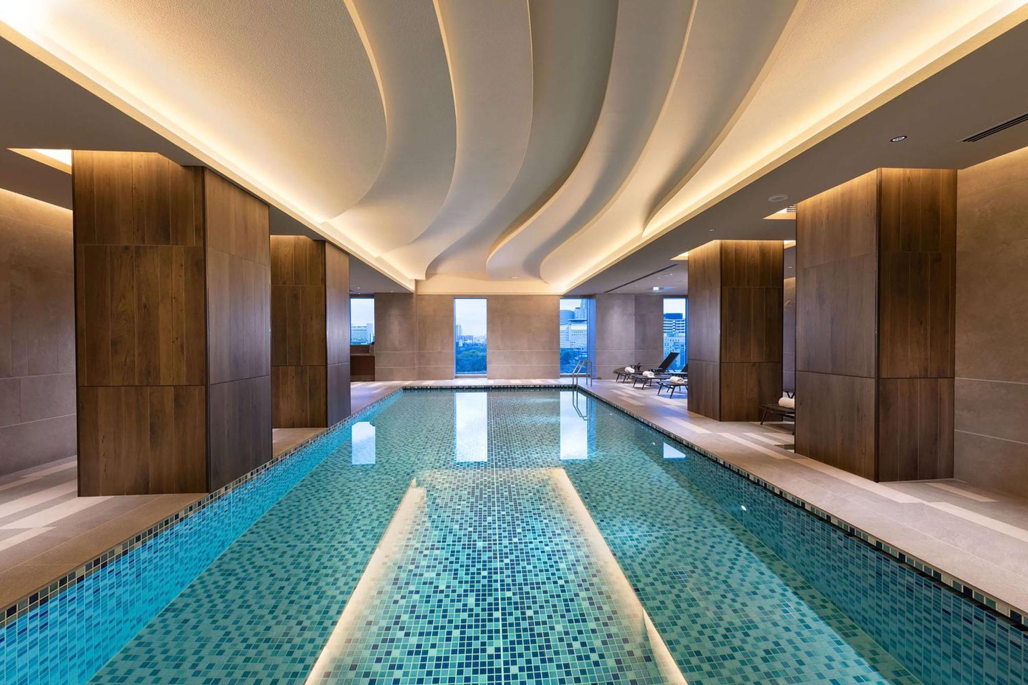 Doubletree By Hilton Castle Osaka
