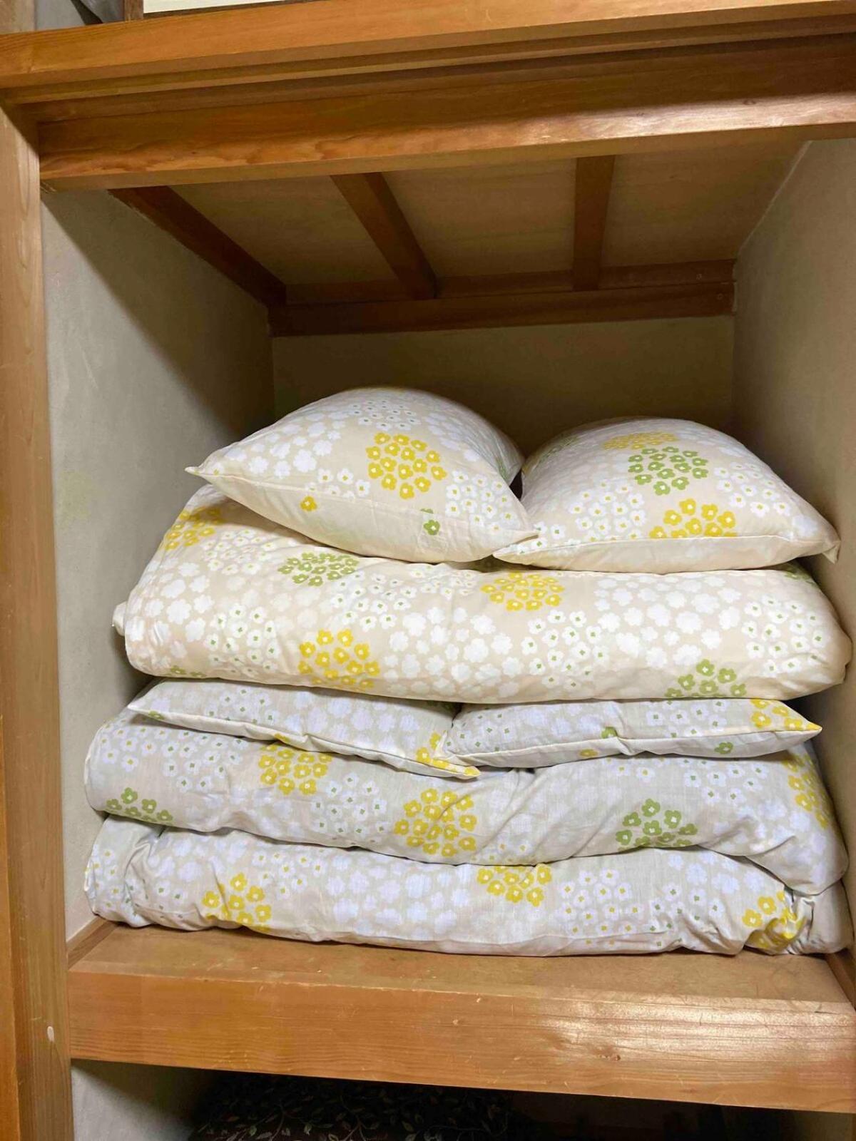 Sakura House