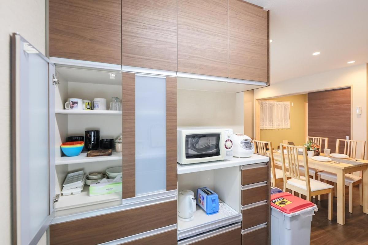 Namba Koiwa Apartment *