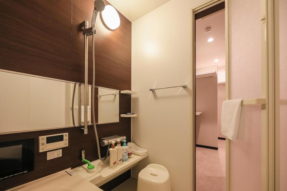 Namba Koiwa Apartment *