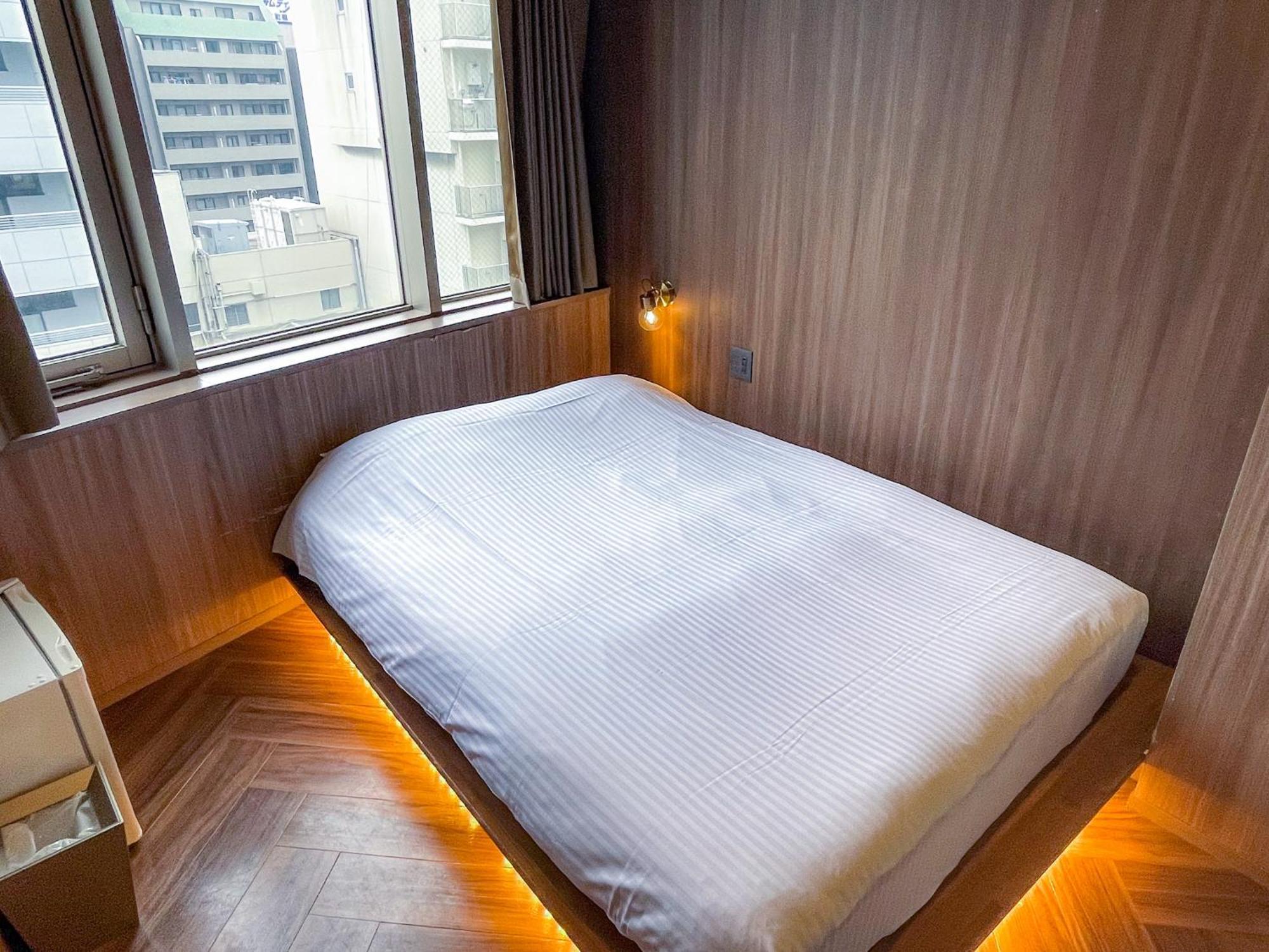 Hostel &and Hommachi East *