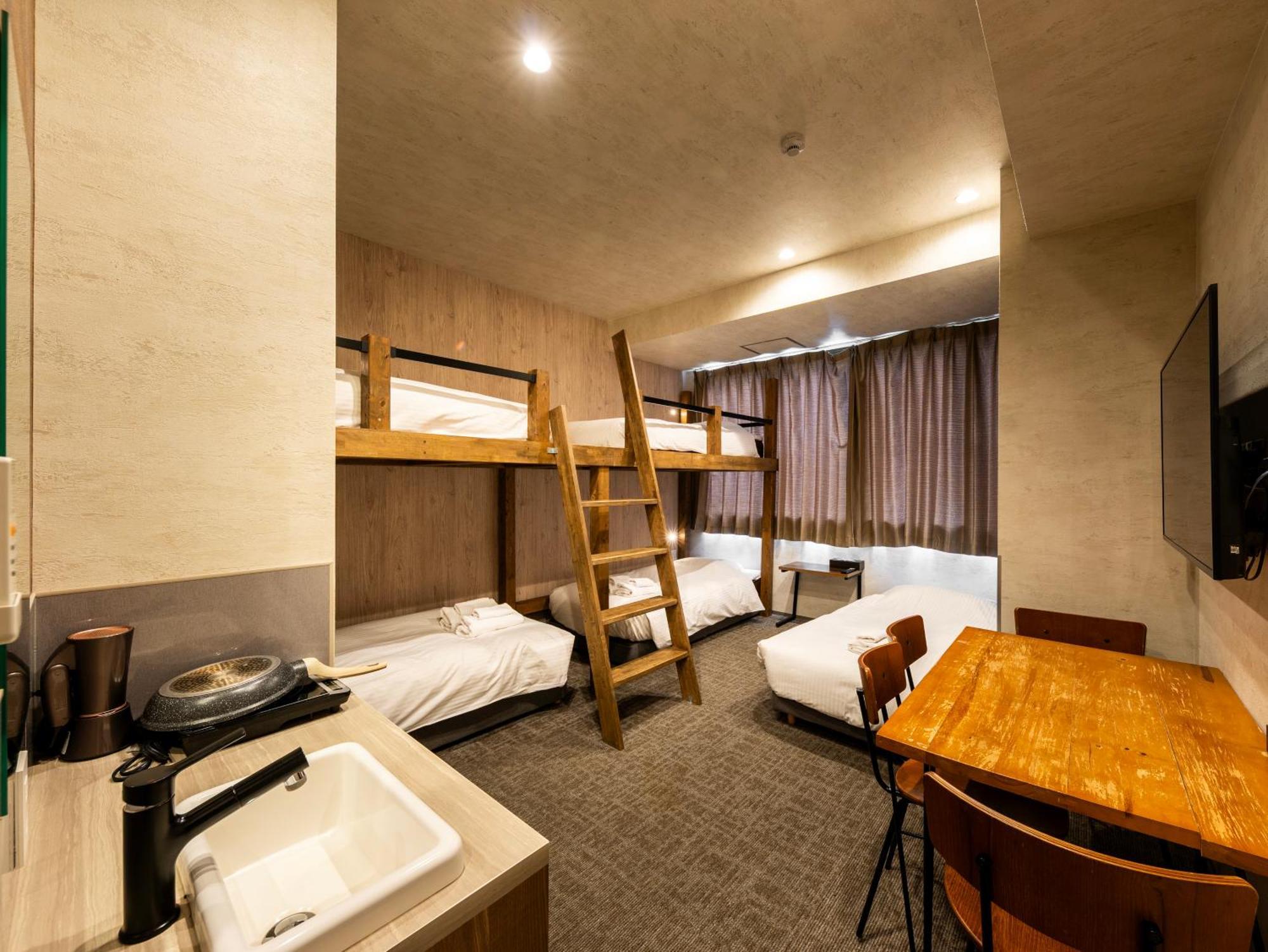 Hotel Wellstay Namba 3*