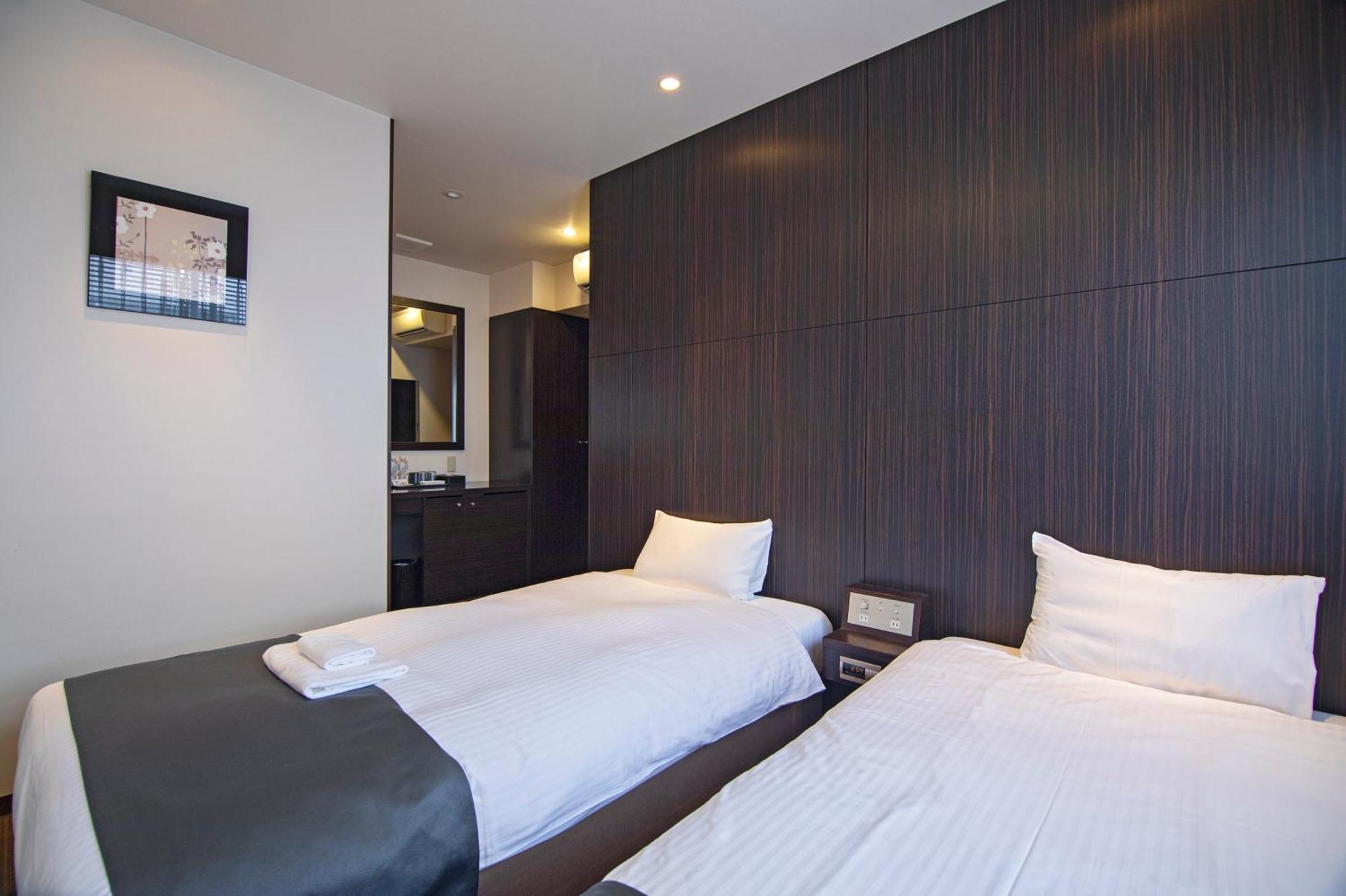 Wonz Self-check-in Hotel Osaka