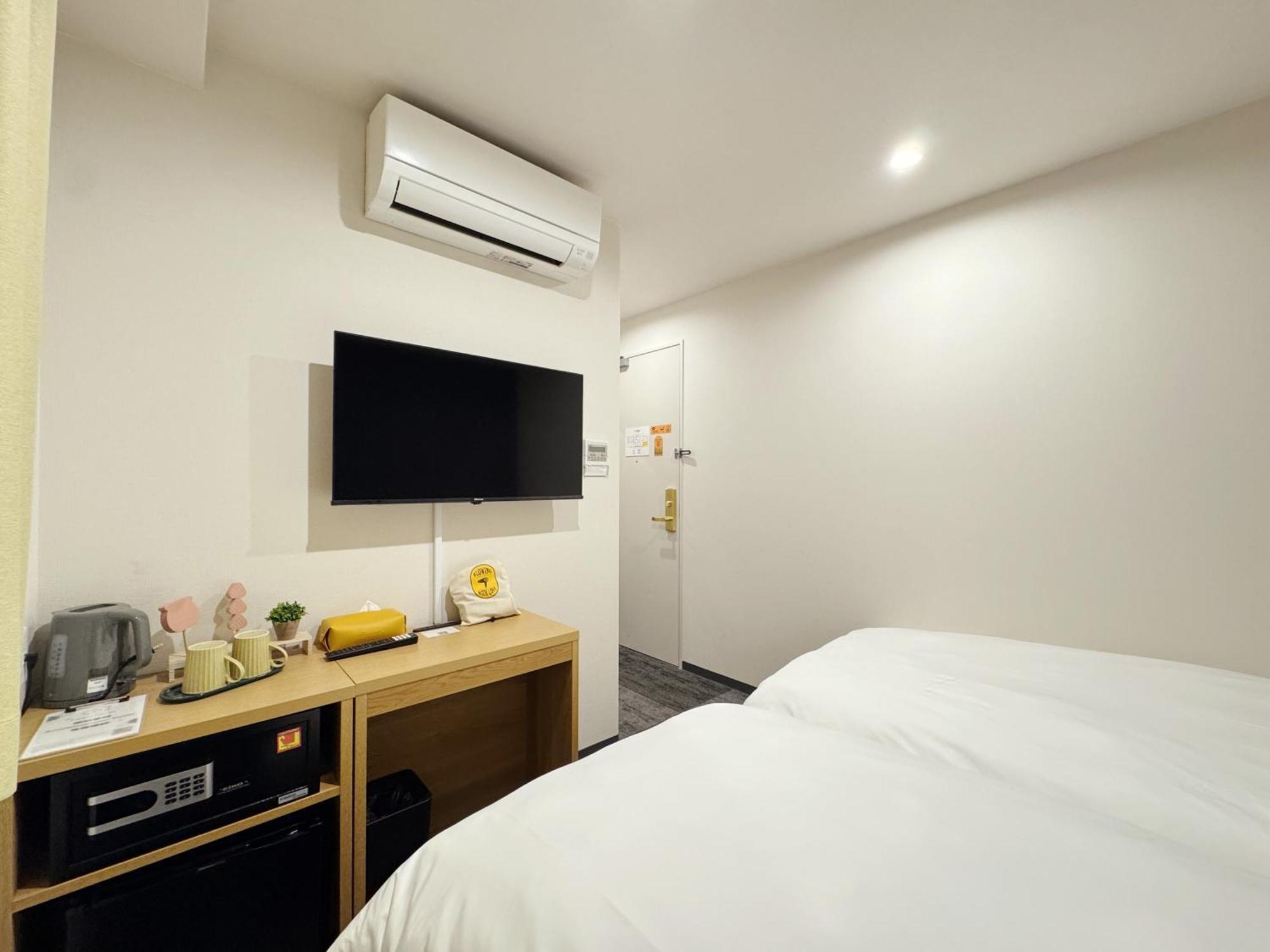 Fawn Hotel Osaka