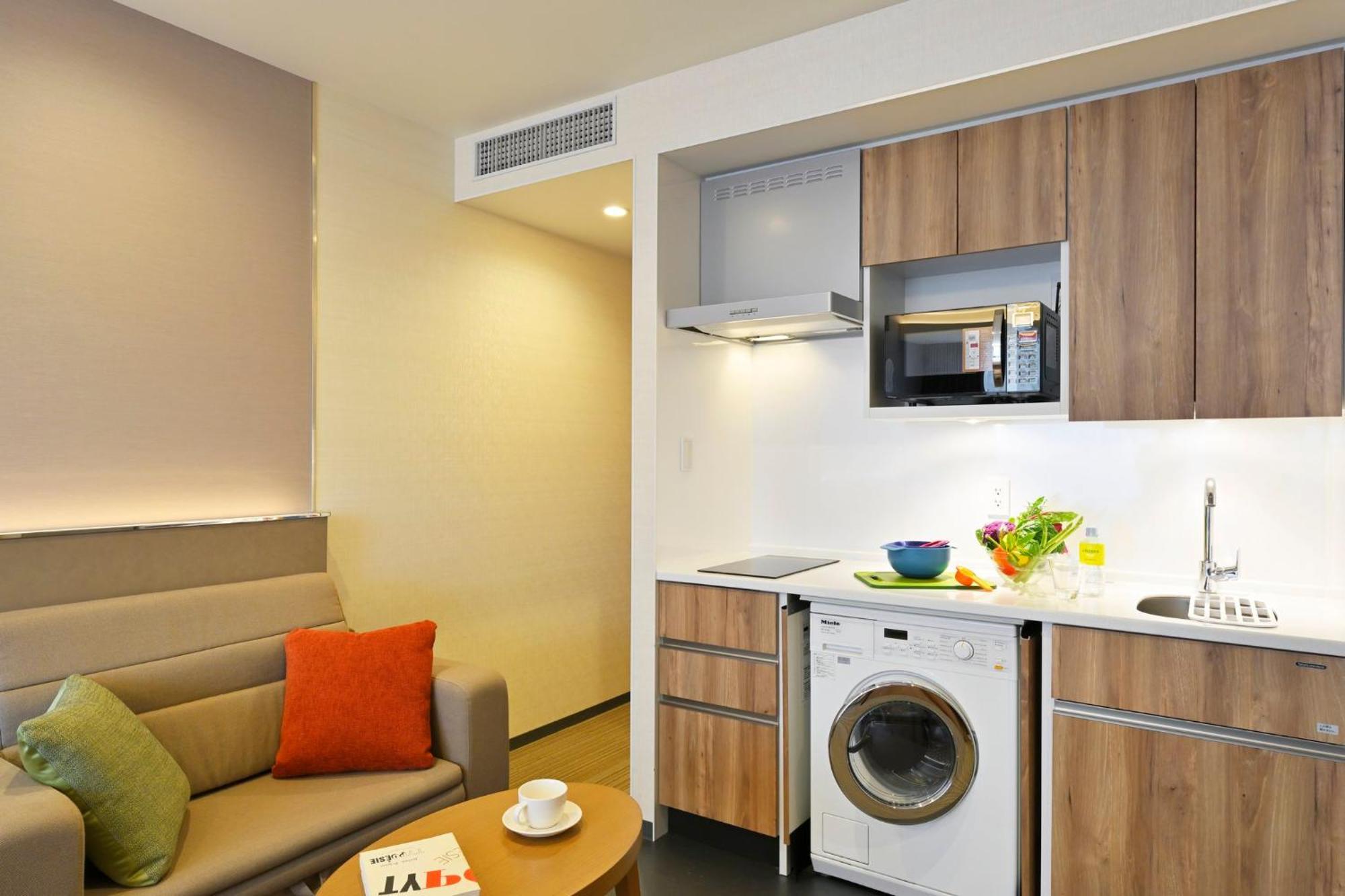 & Shin By Ihg Hotel 4*