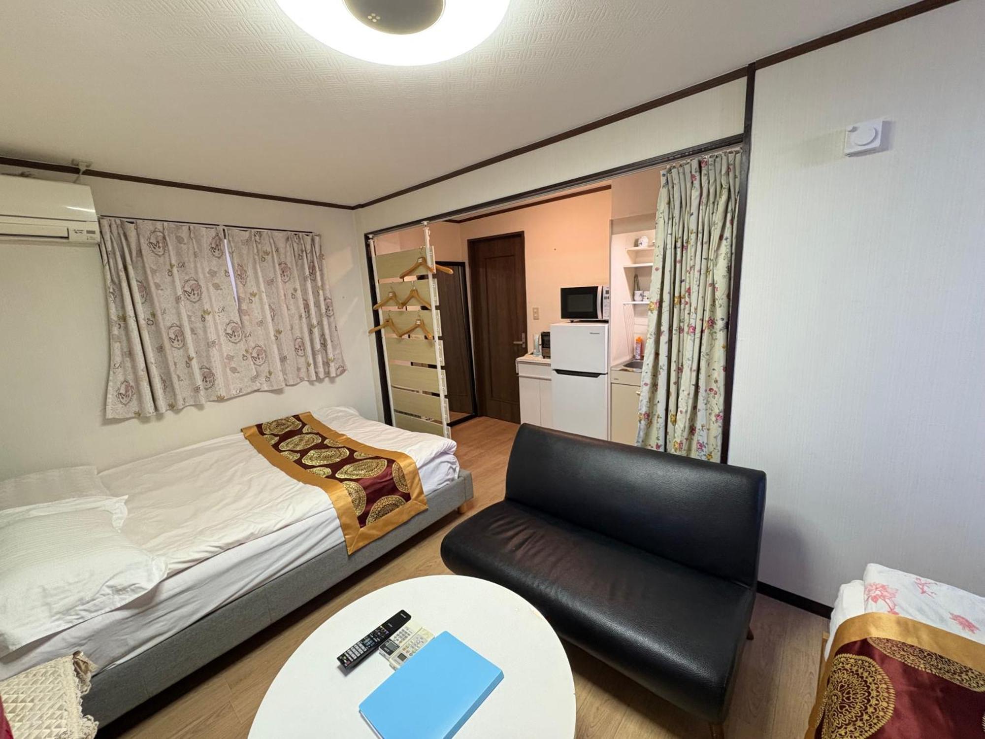 Sunflower 302 Guest house Osaka