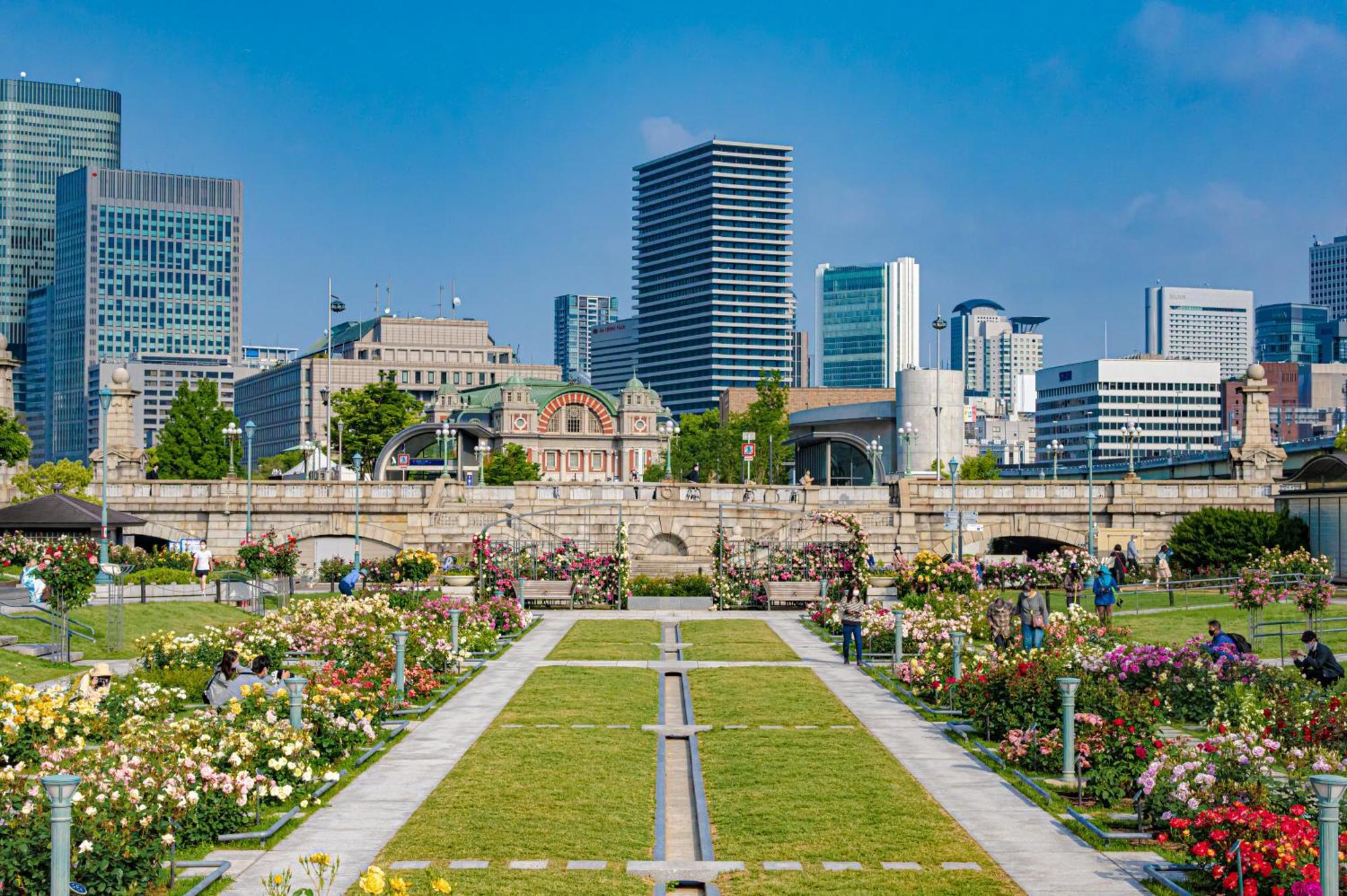 Namba Shinsaibashi 10 Mins Castle　east Apartment *