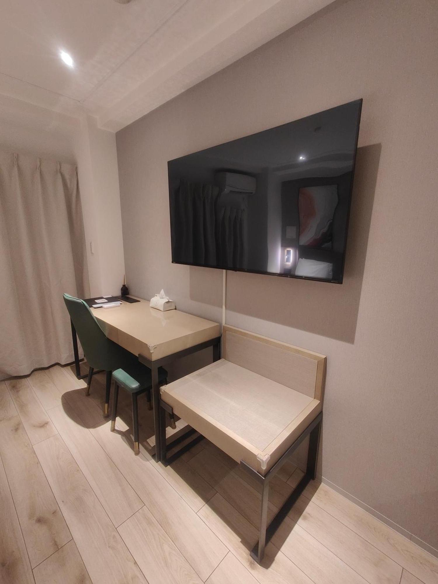 Apartment Jstar Shinsaibashi Osaka