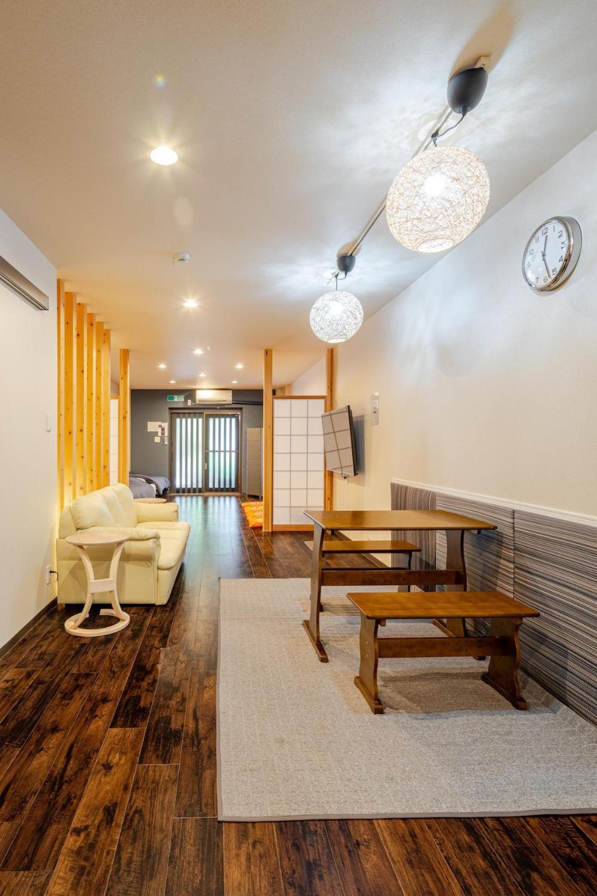 Apartment 町屋　聖天坂　1f Or ２f *