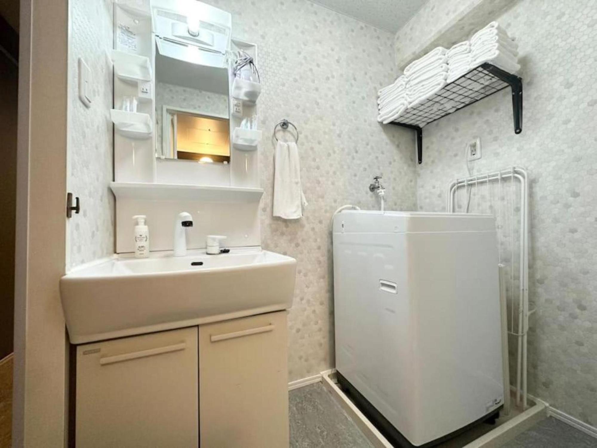 Eg42 Kuromon 5 Beds, 2ldk,renovated *