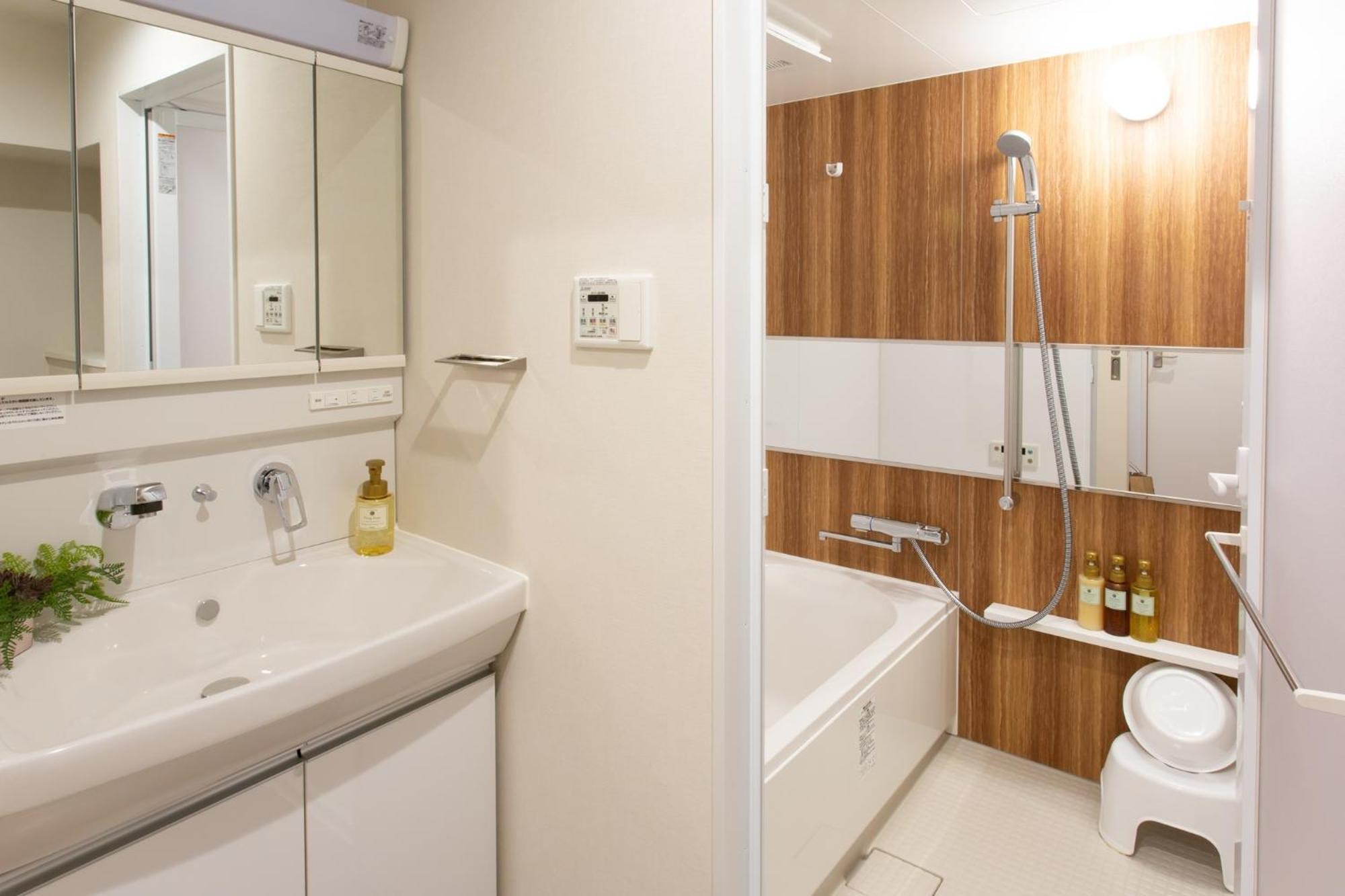 Bon Umeda Aparthotel 4*