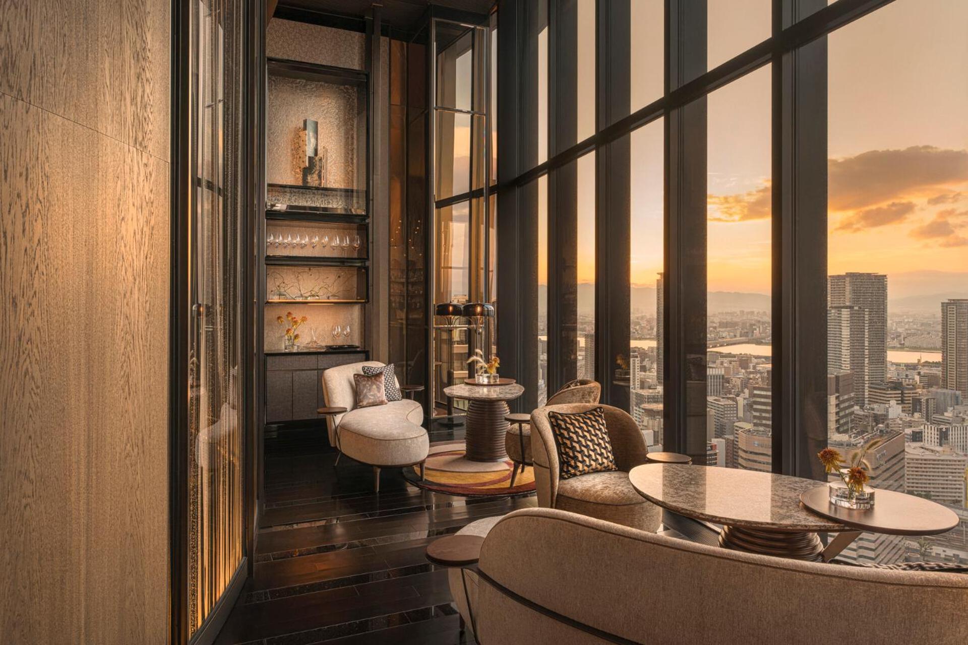Four Seasons 5*