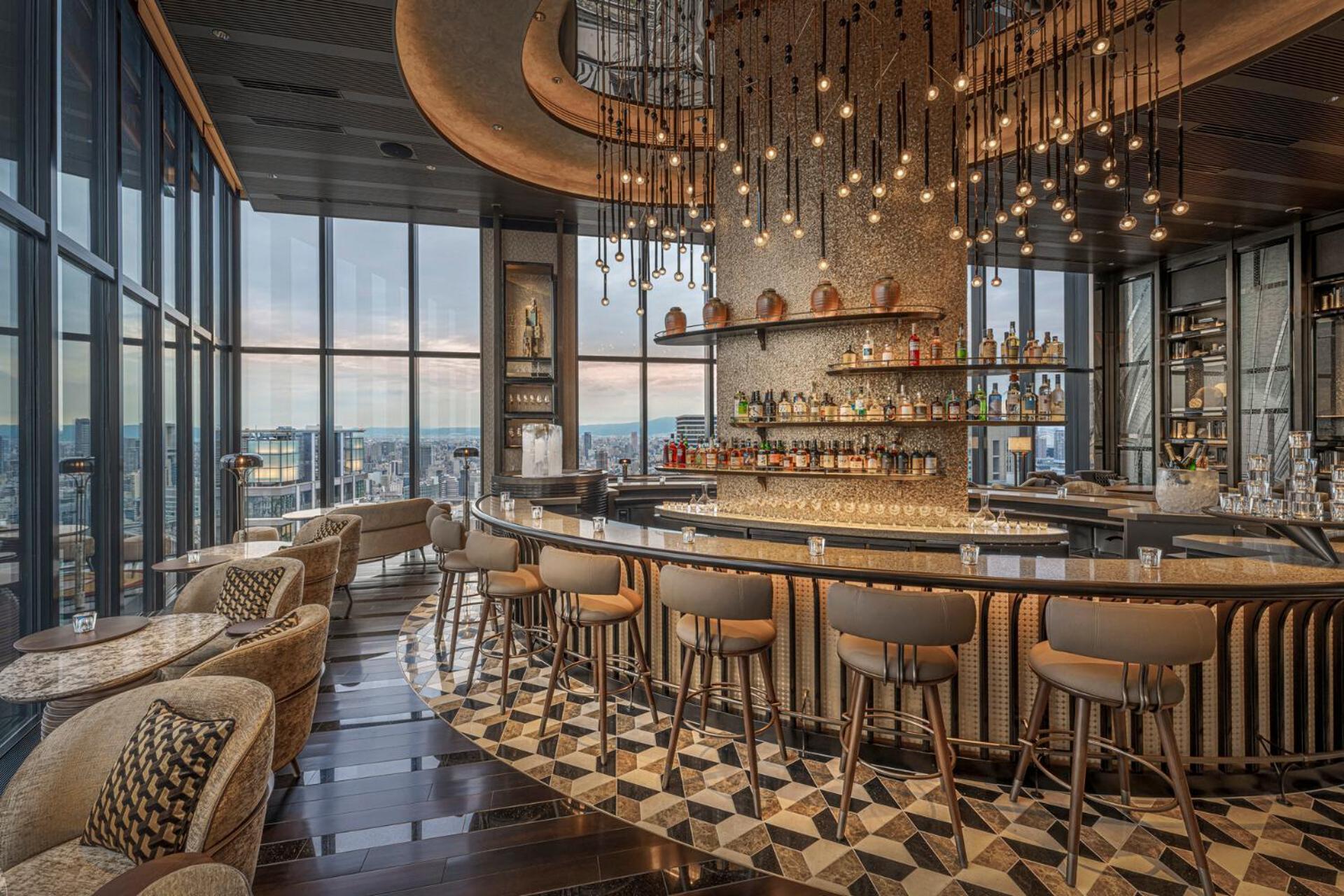 Four Seasons Hotel 5*