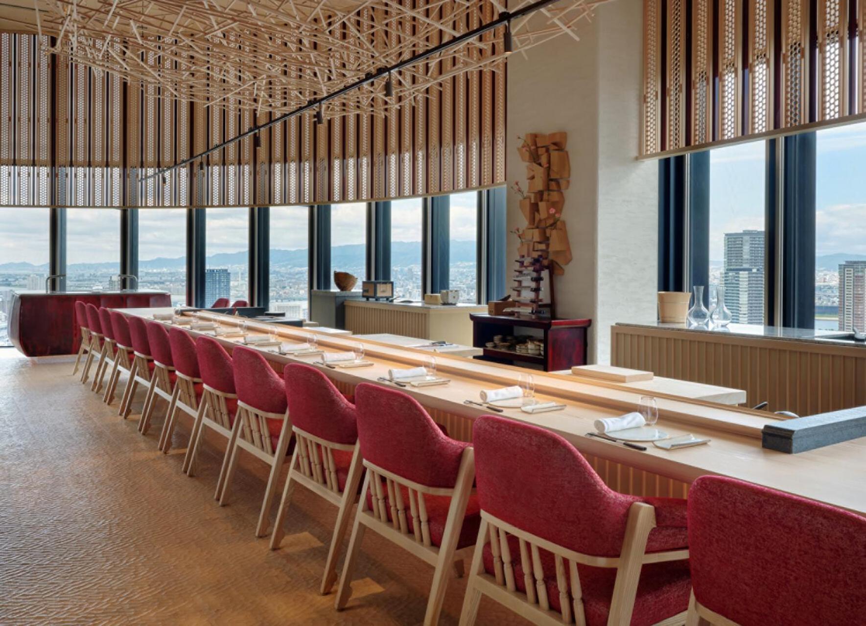 Four Seasons Hotel 5*