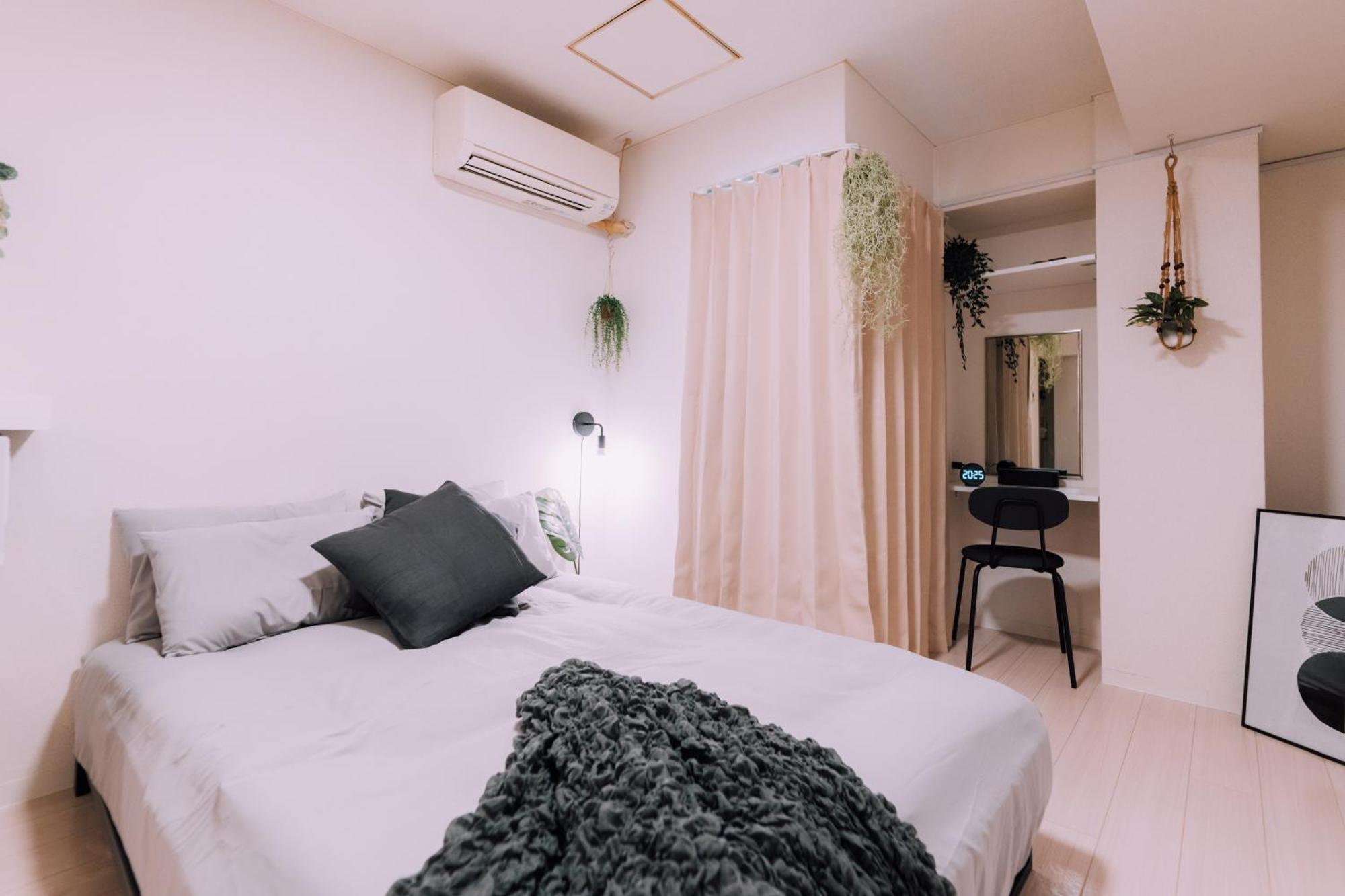 Minimalist Loft Namba Compact With A 24-hour Gym Ma1001
