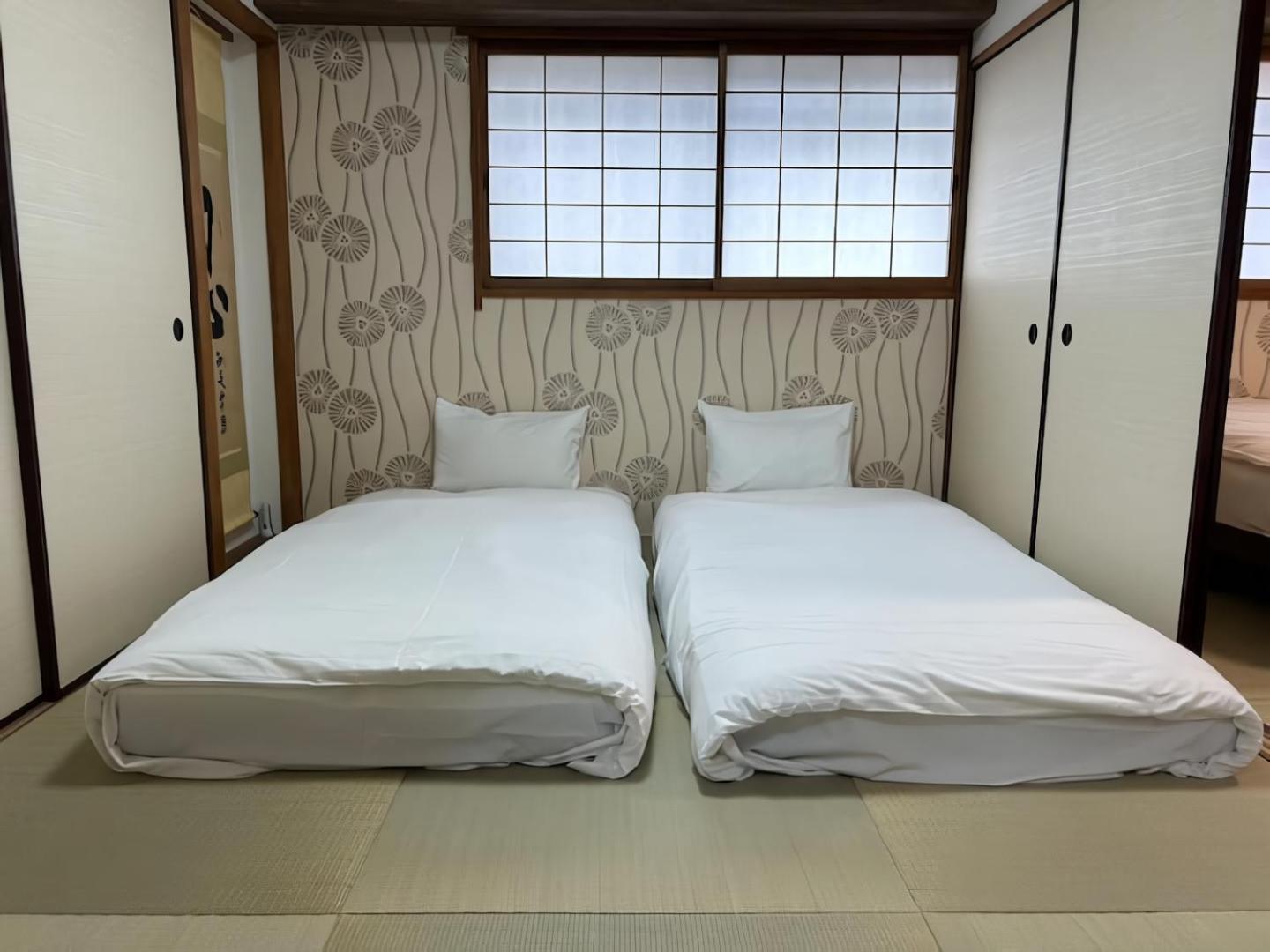 Minpaku Emperor713 *