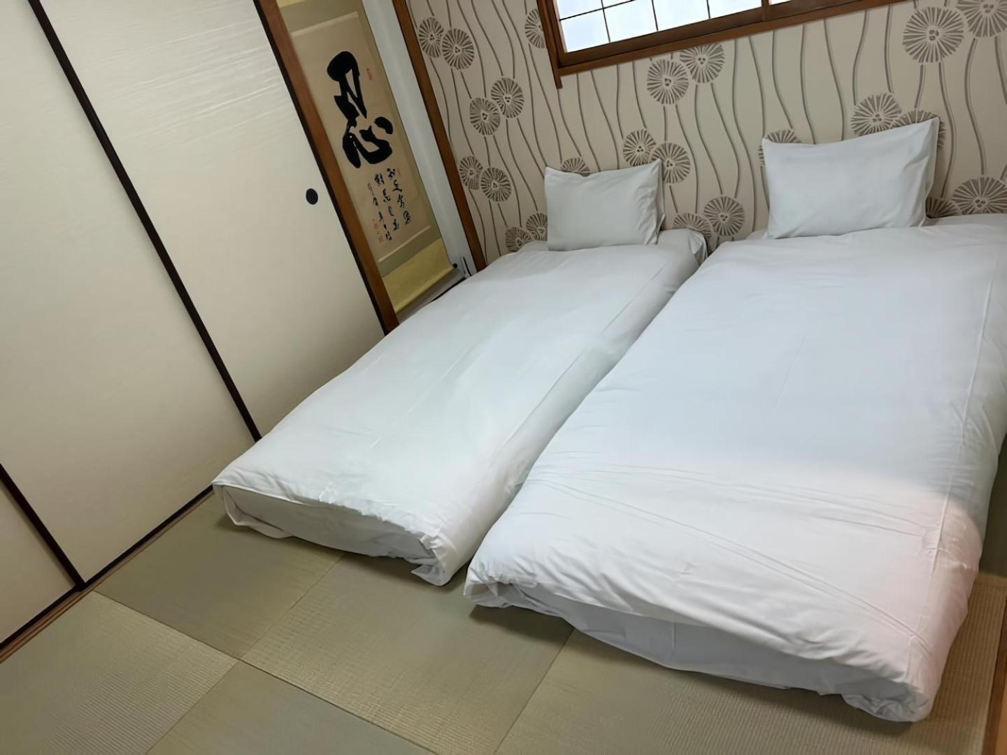 Minpaku Emperor713 * Osaka
