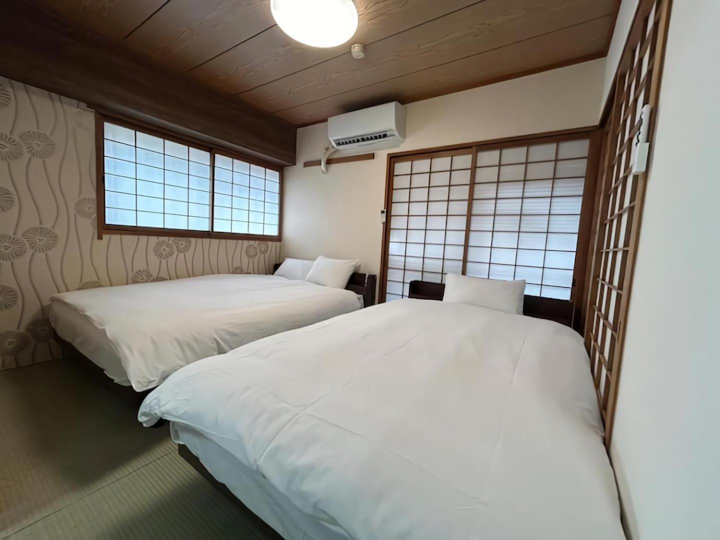 Minpaku Emperor713