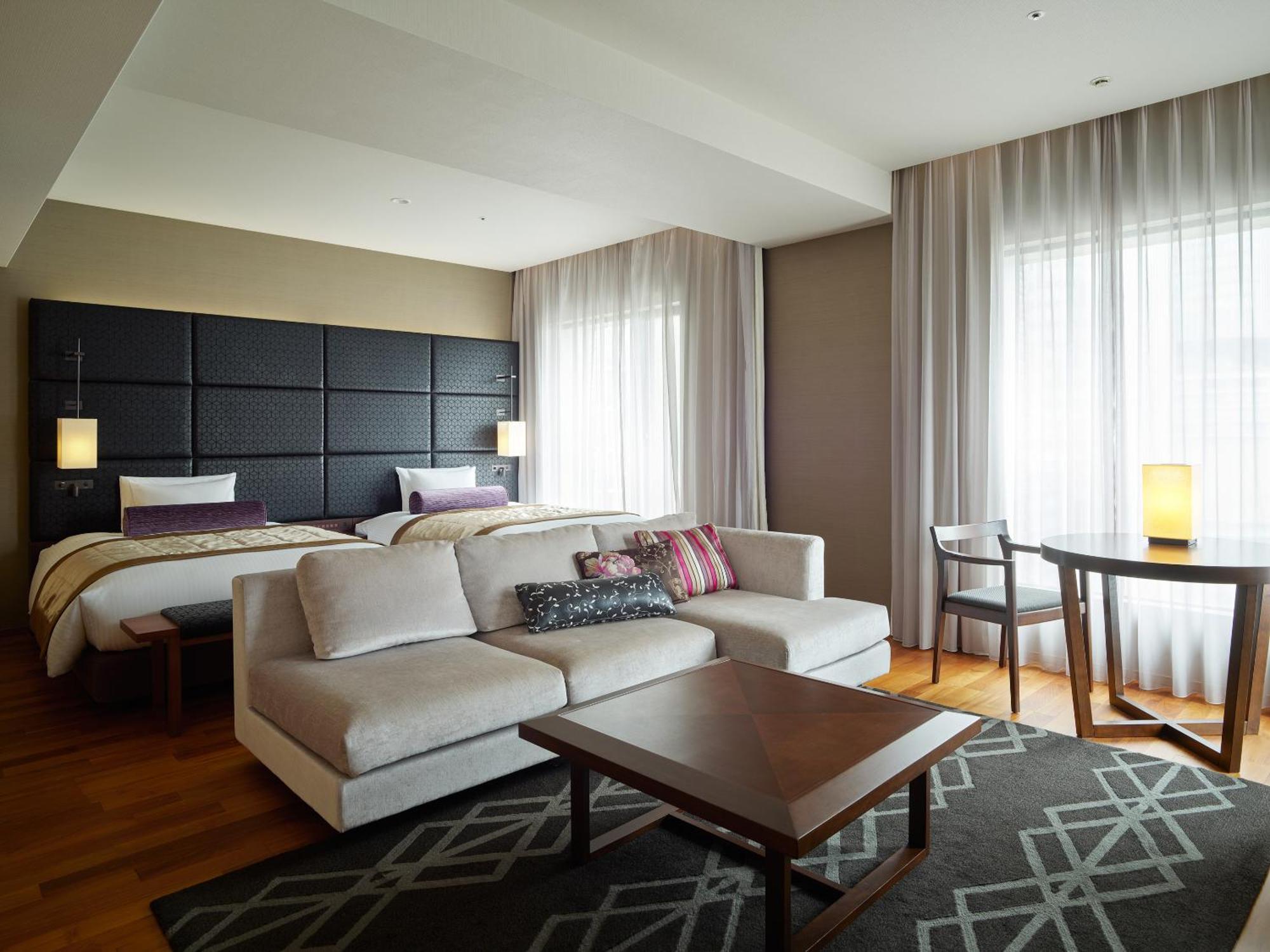 Mitsui Garden Premier 4* Osaka