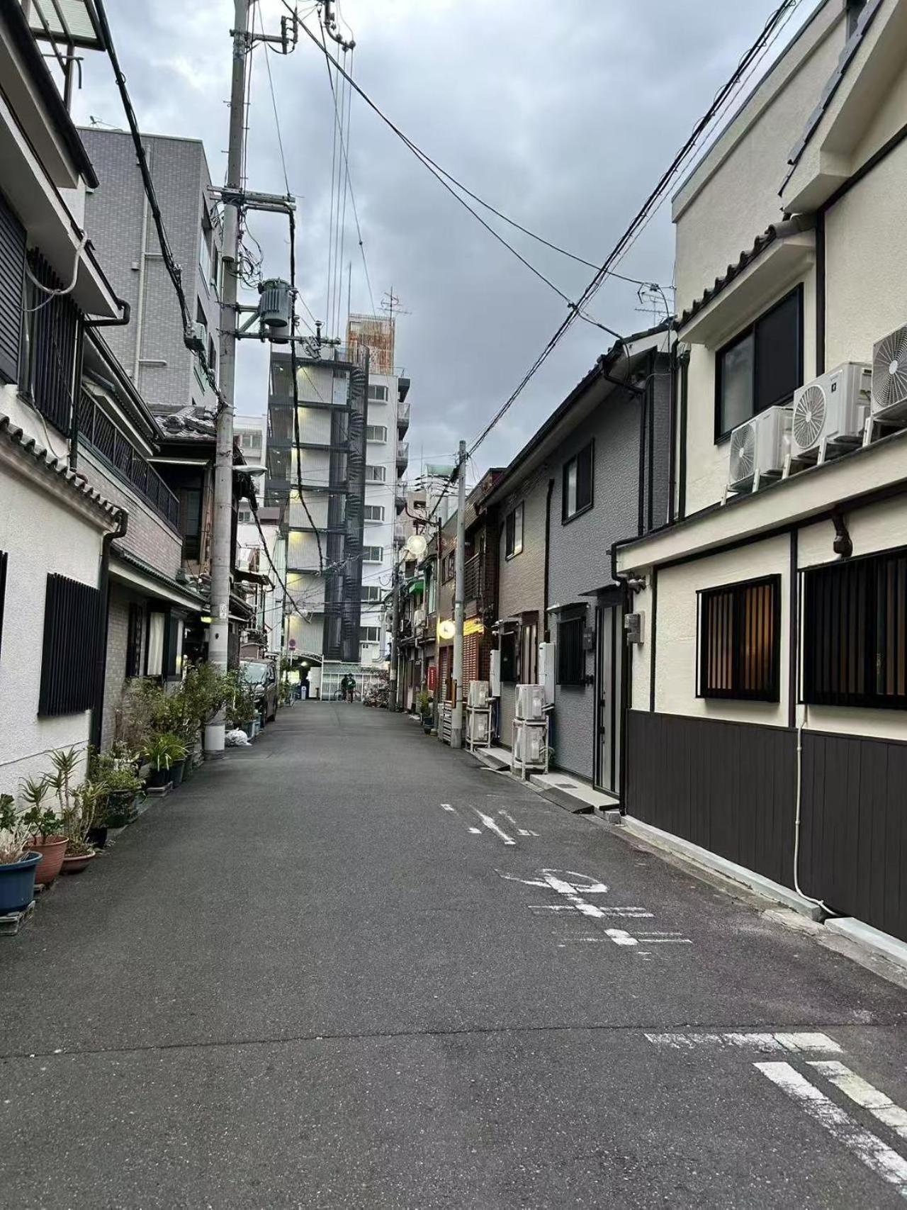 Asobo Kuromon 3rd Villa
