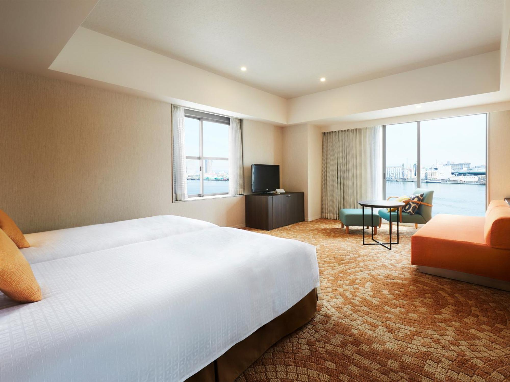 Hotel Universal Port 4*