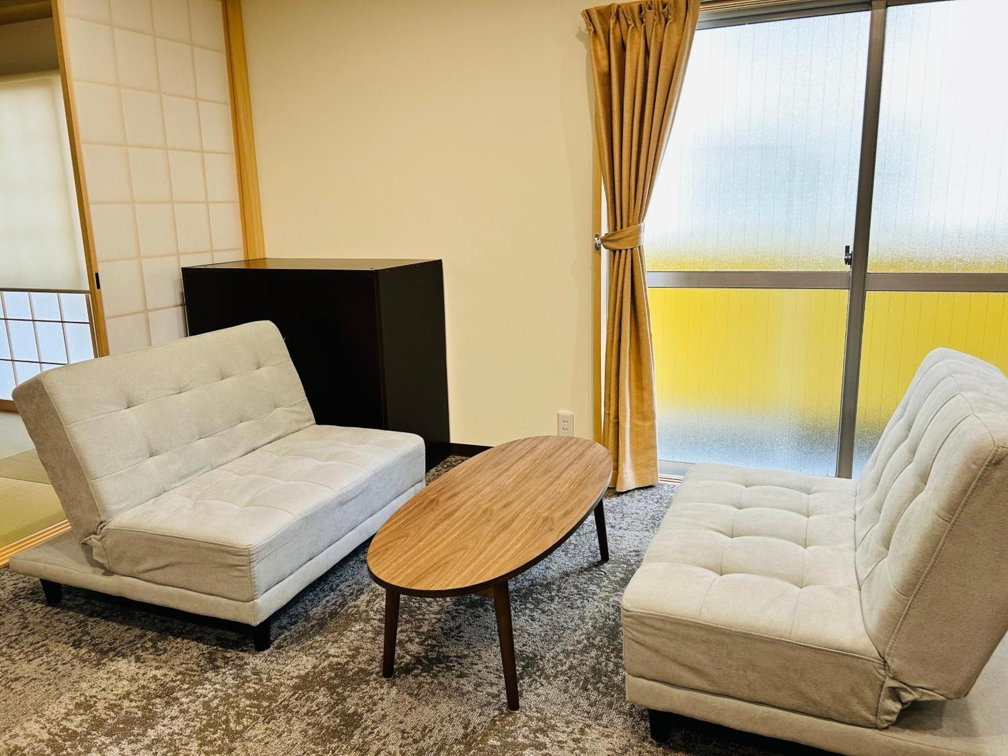 Asobo Nipponbashi Homestay *