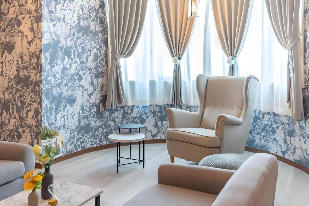 Bijou Pine Brook 405 Hotel Osaka