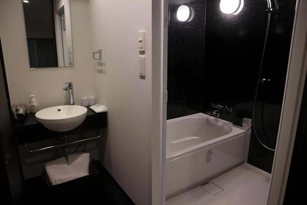 Sonezaki Luxe Hotel 4*