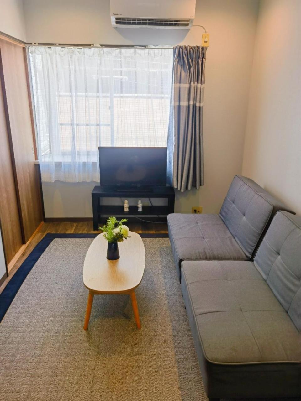 Near Castle Entire At Kyobashi Station Villa