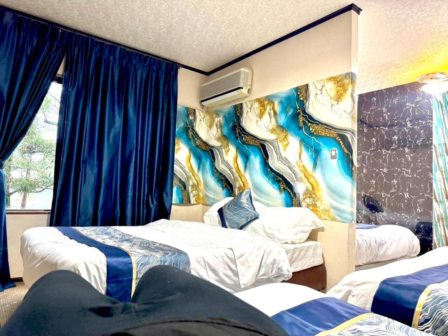 Mito House Up To 28 Pax Free Bus & Breakfast Holiday home Osaka