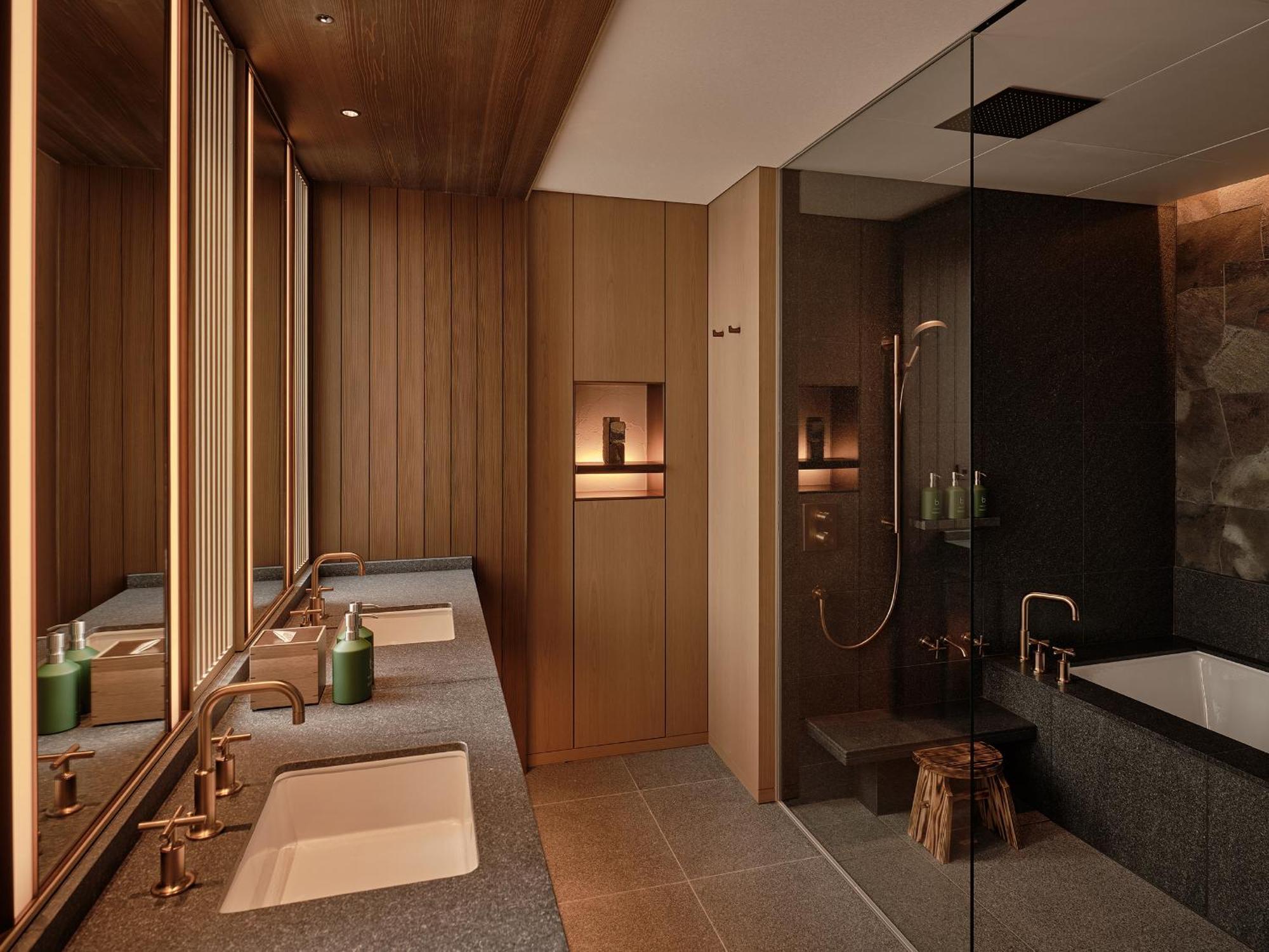Patina 5* Osaka
