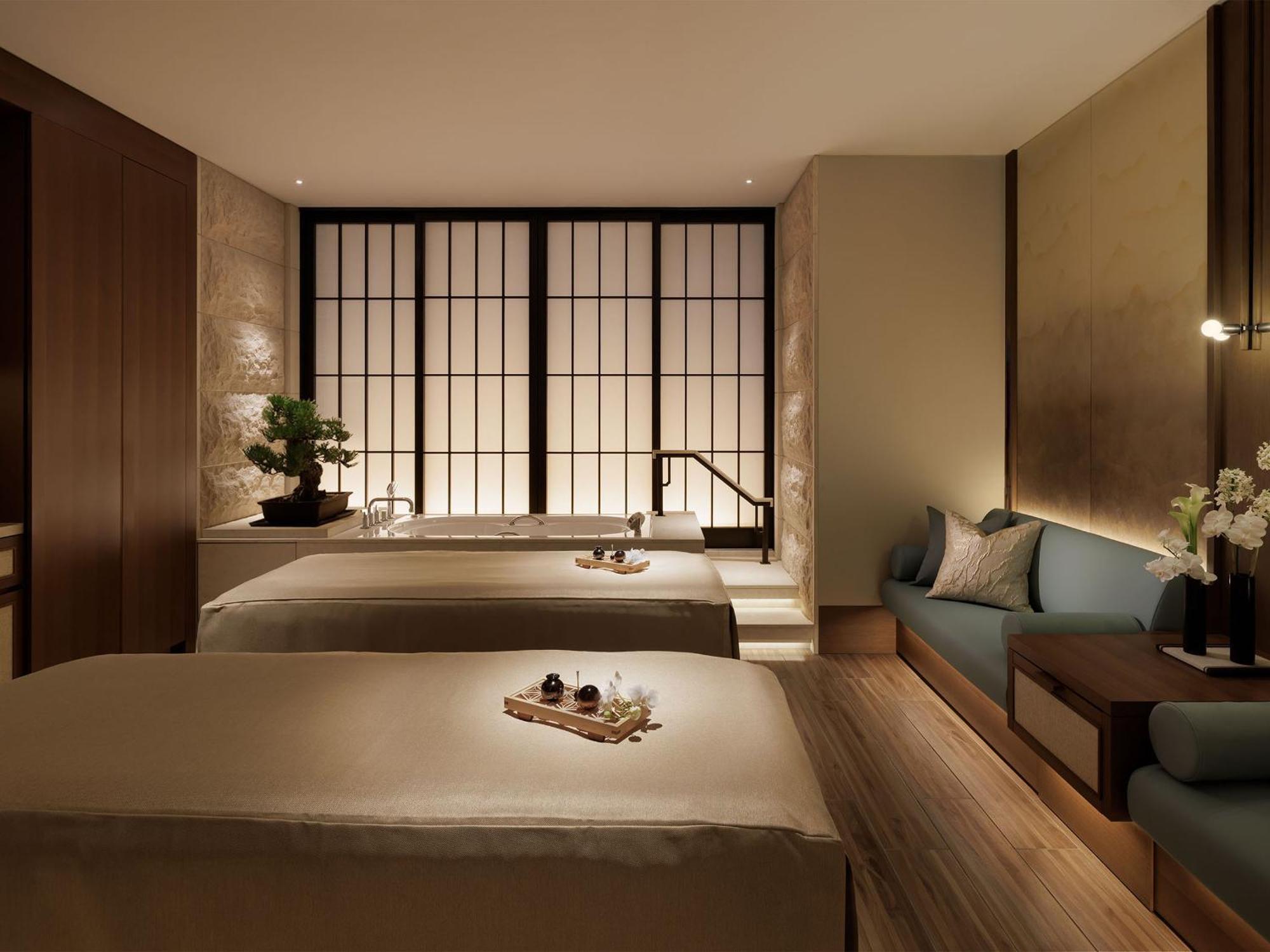 Waldorf Astoria 5* Osaka