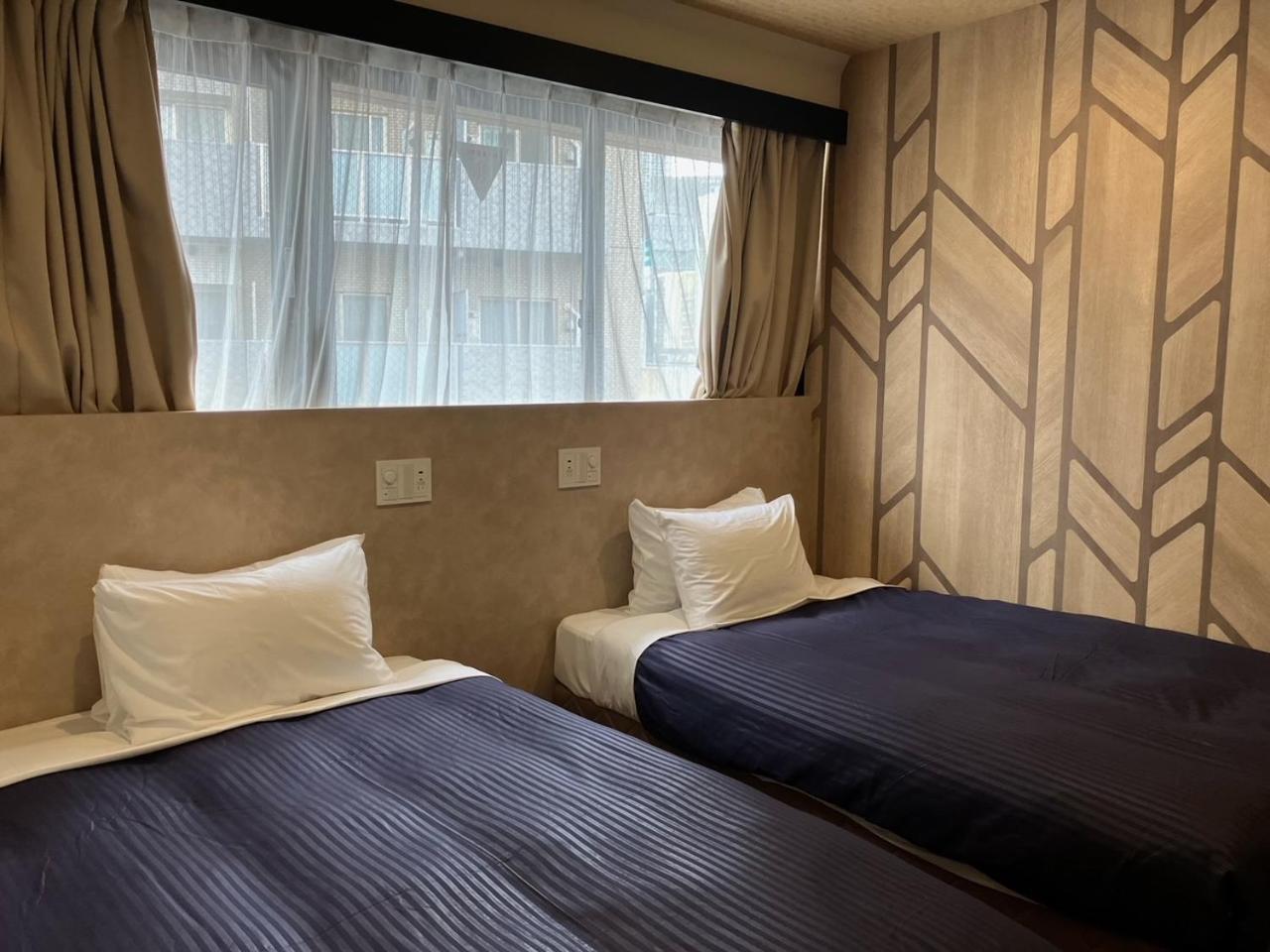 Livemax Budget Umeda Hotel