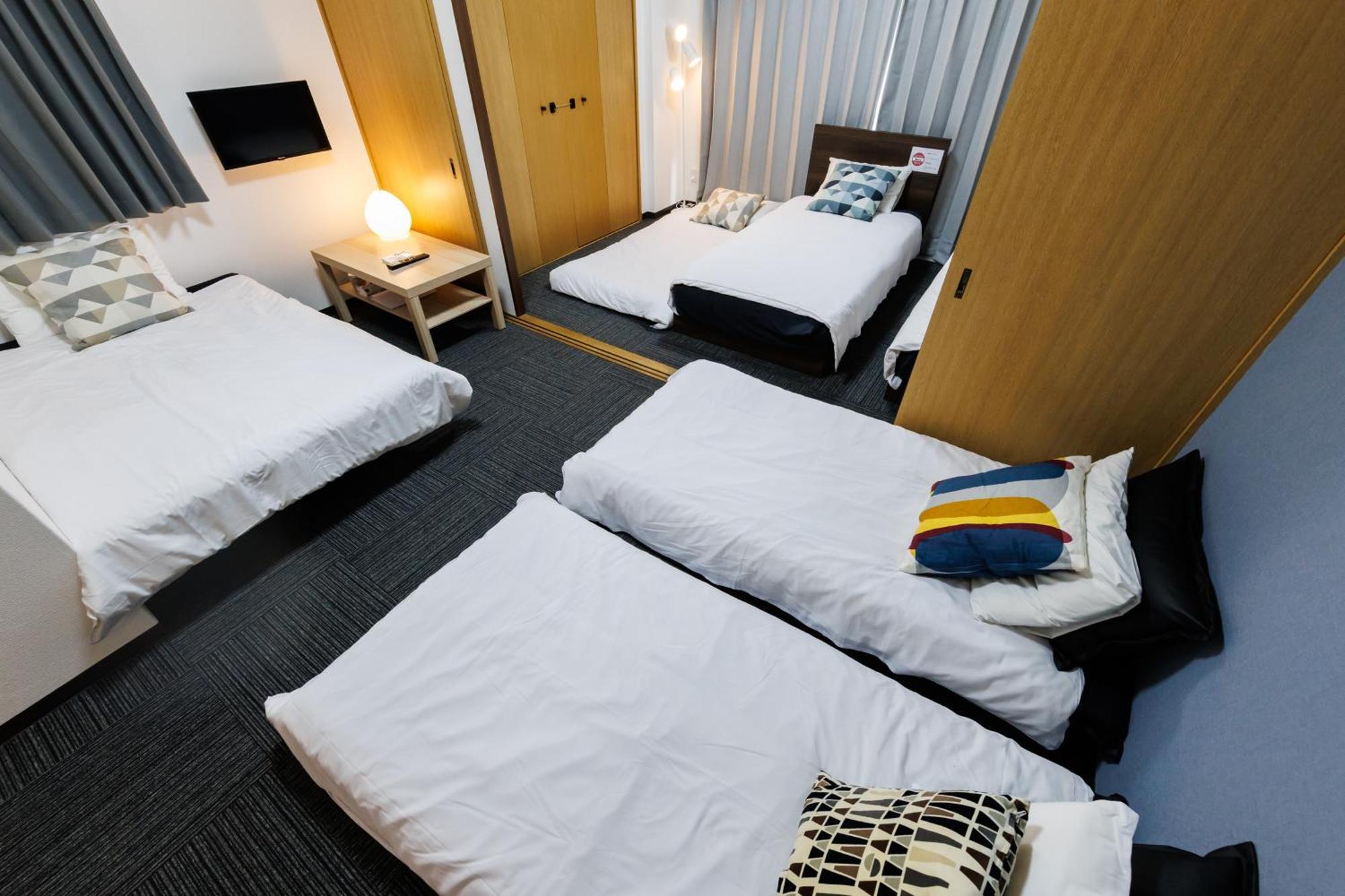 Grande Famille Shimanouchi Dotonbori Apartment
