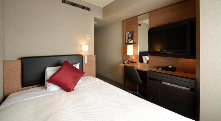 Unizo Yodoyabashi Hotel 3*