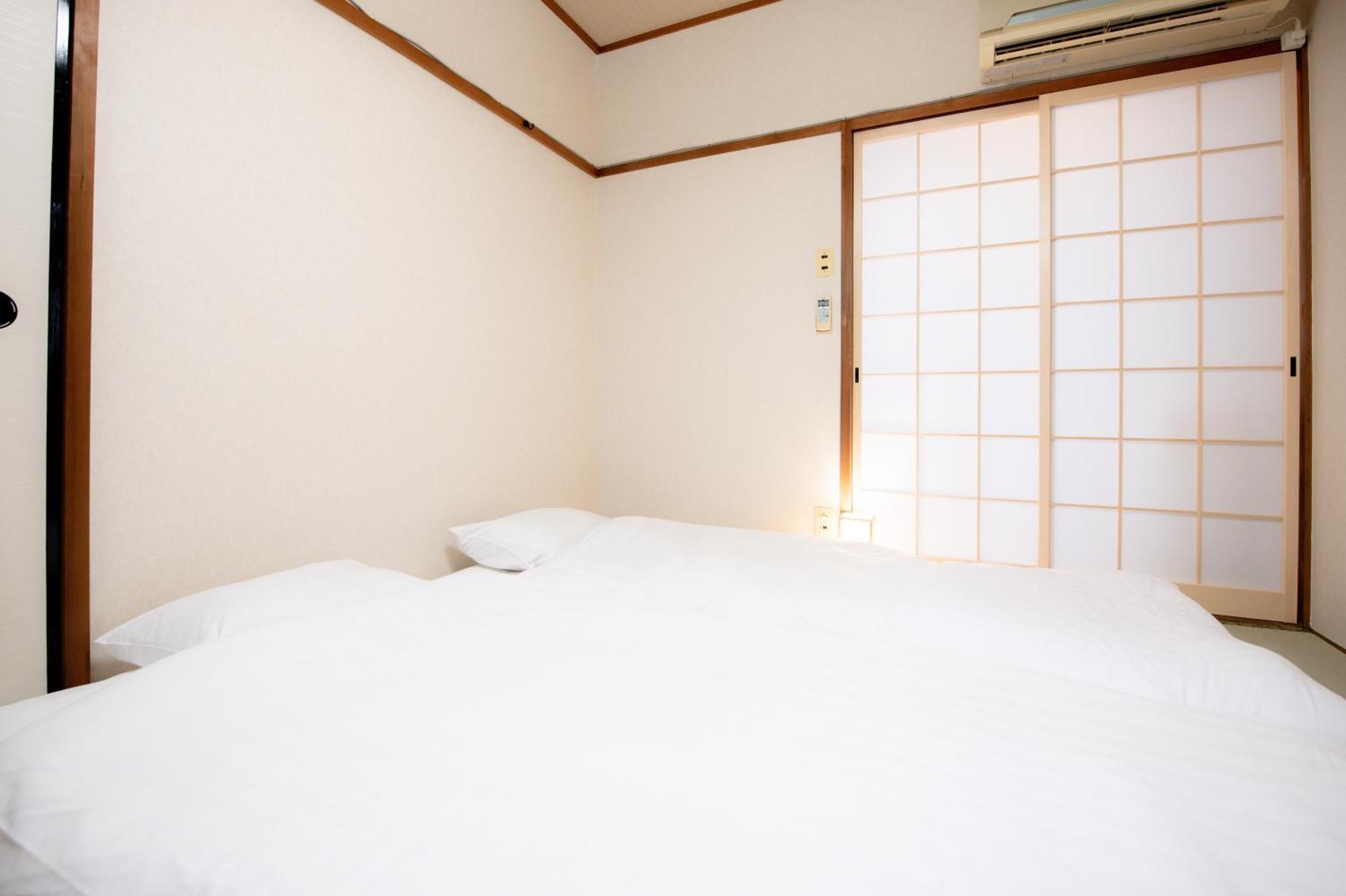 U-shuku Apartment Osaka