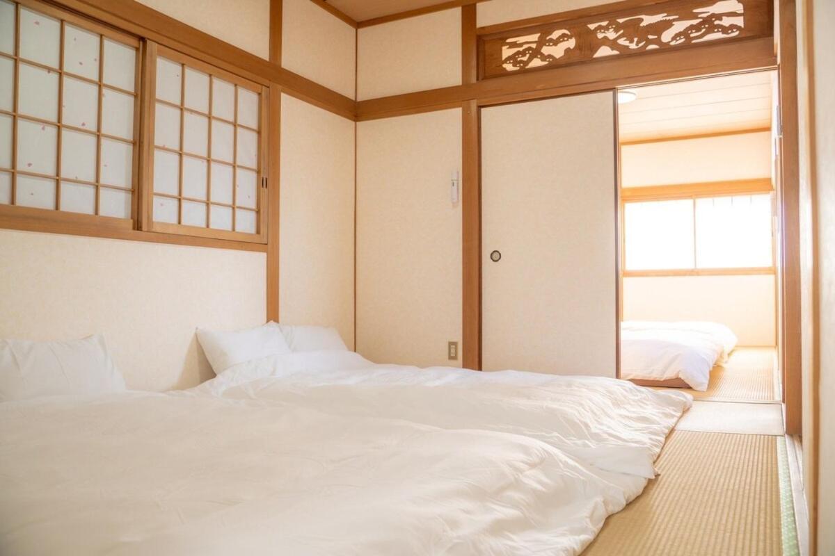 Apartment 団,最大16名,レンタルサイクル無料,usjまで好アクセスの3階建て