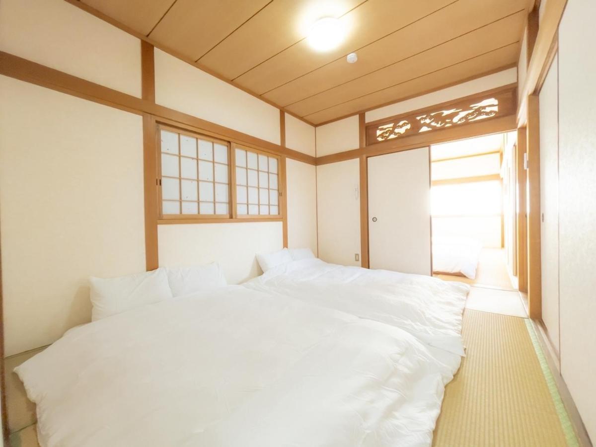 団,最大16名,レンタルサイクル無料,usjまで好アクセスの3階建て * Osaka