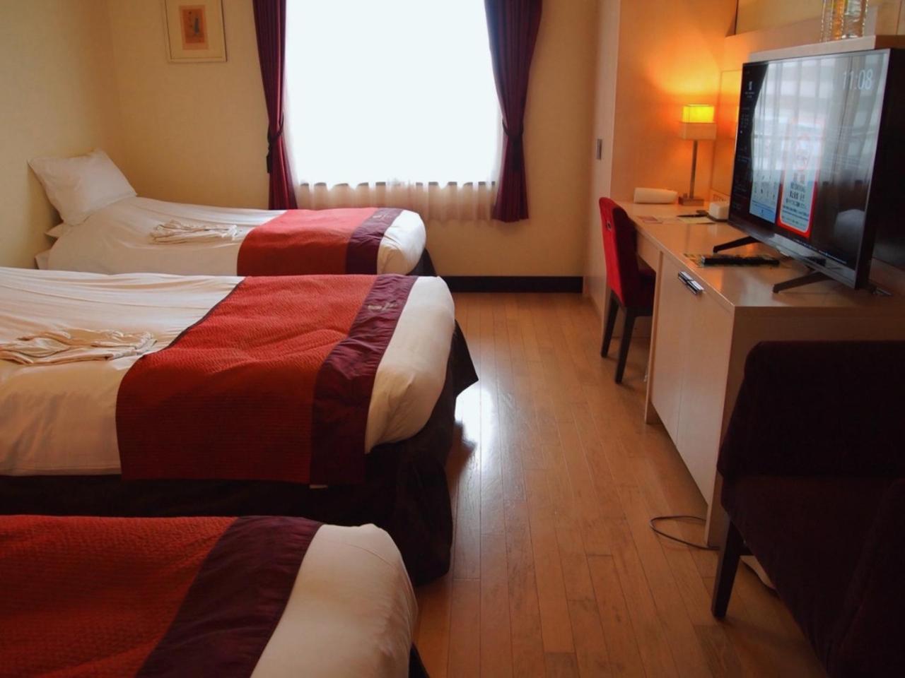 Hotel Monterey La Soeur