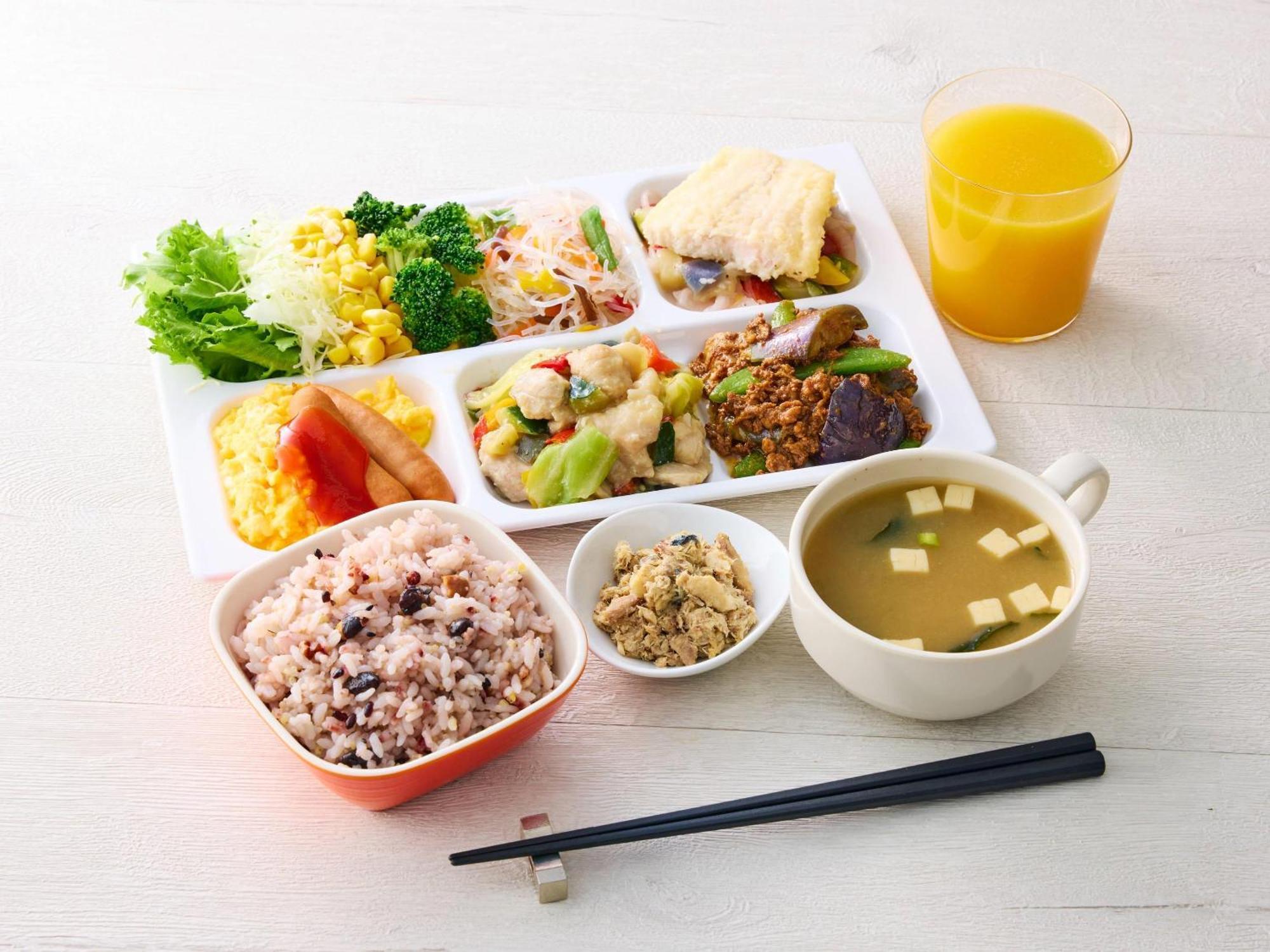Comfort Shin-osaka Hotel 3*