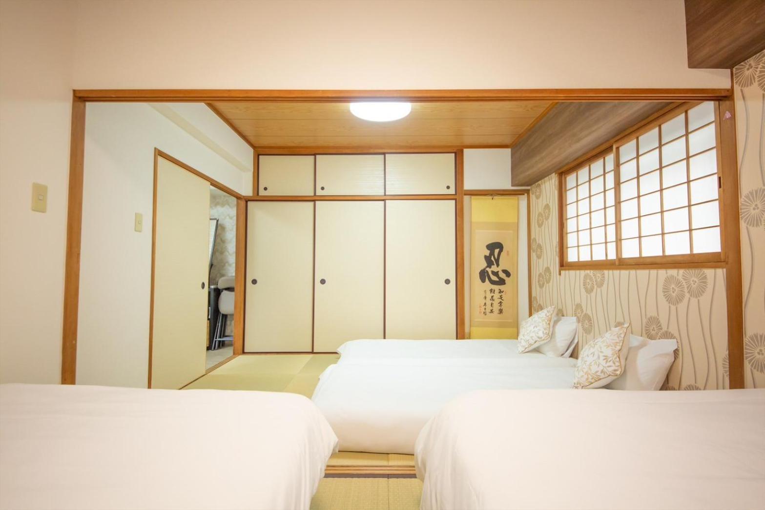 Minpaku Emperor713 * Osaka