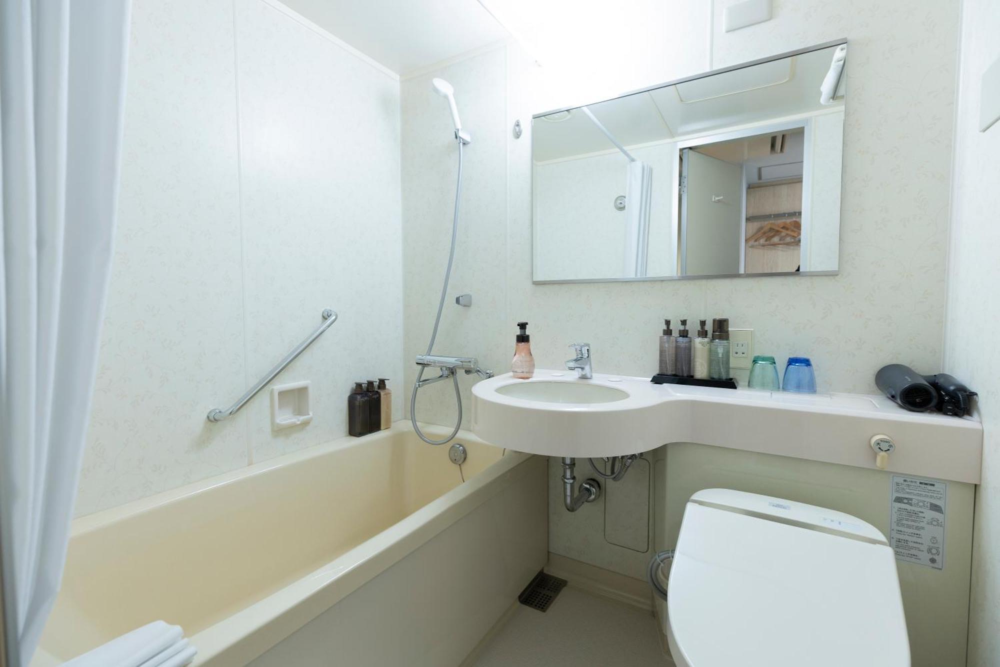 Hiyori Suminoekoen Station Hotel 4*