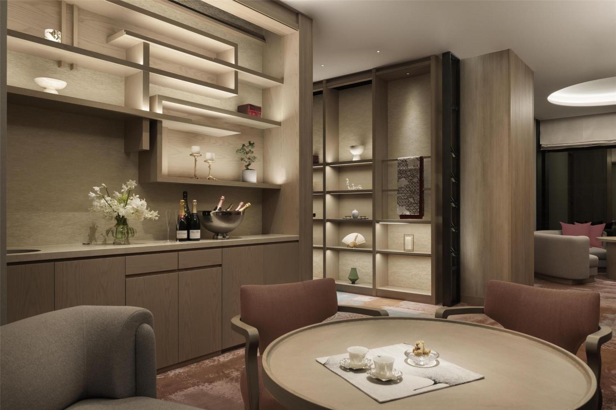 Waldorf Astoria Hotel 5*